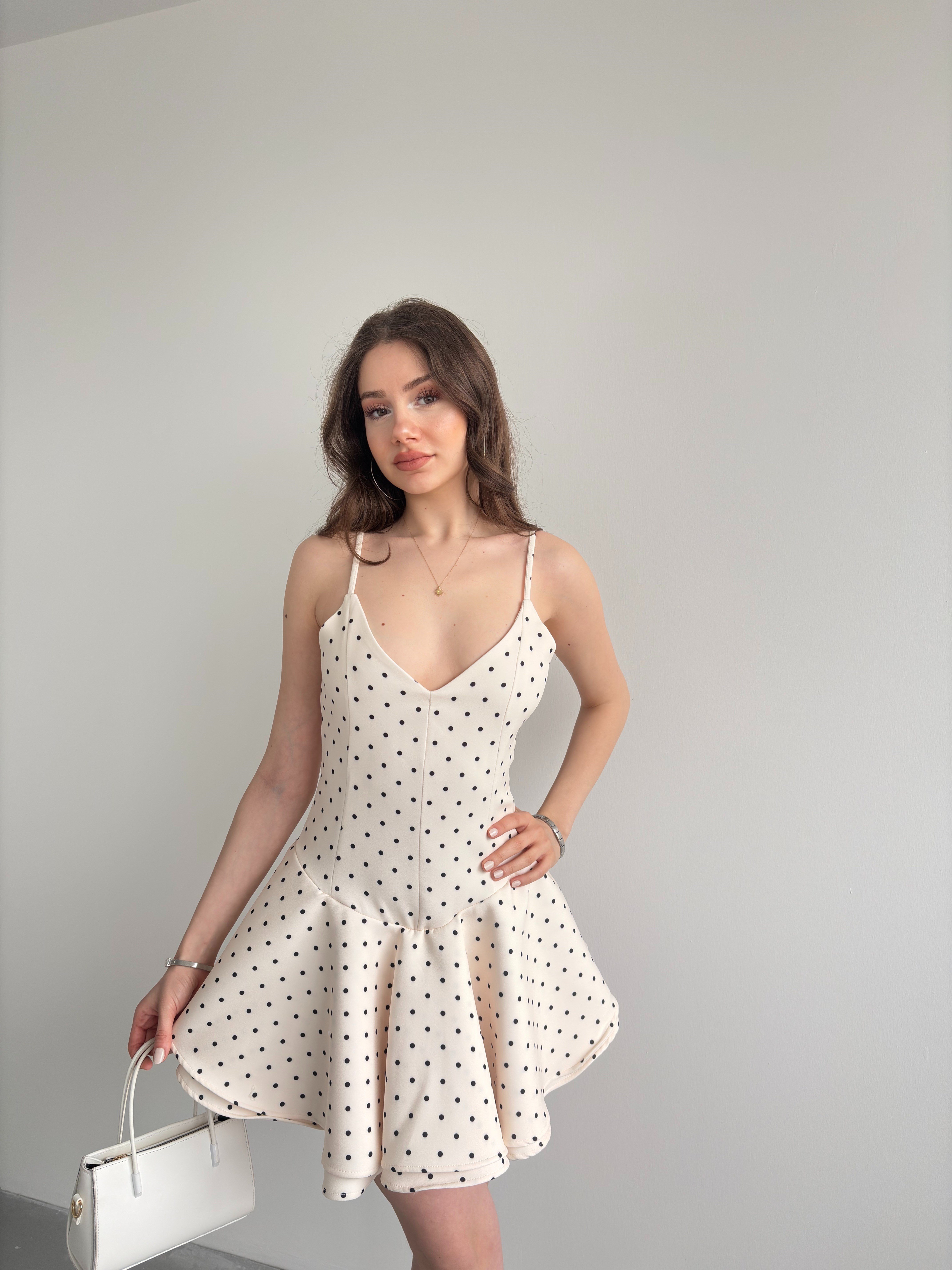 Puantiyeli Askılı Şort Elbise