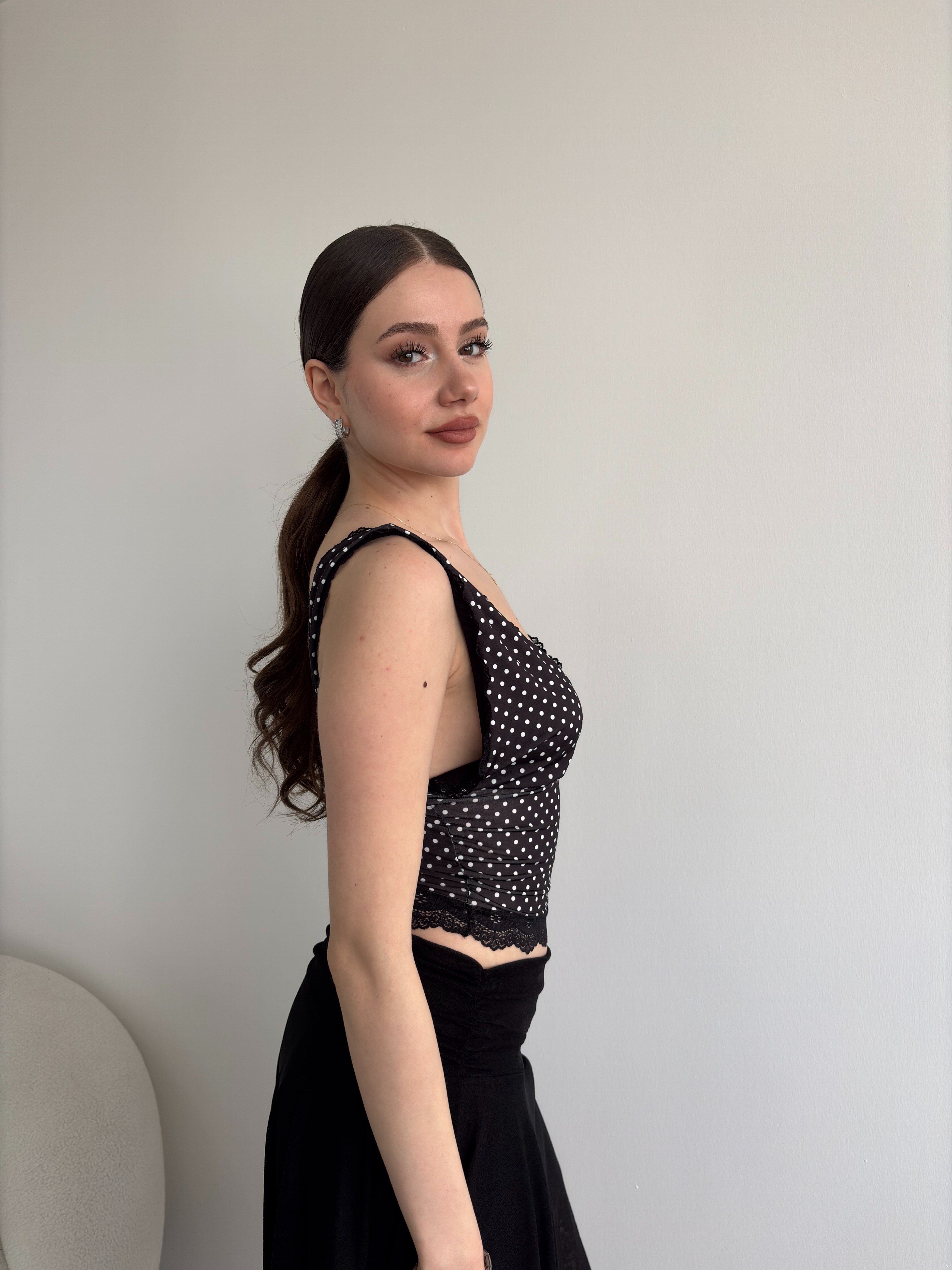 Puantiyeli Dantel Crop