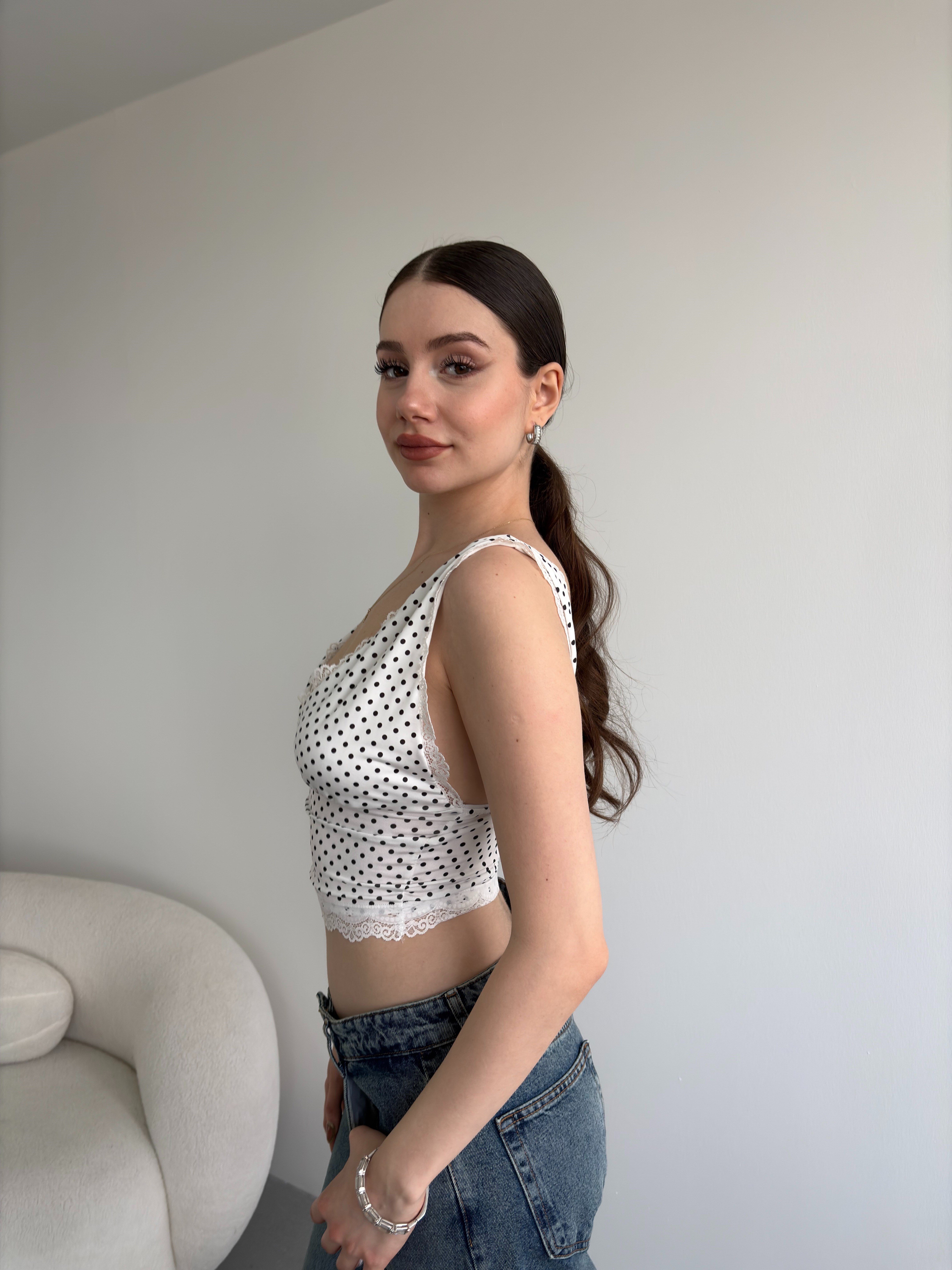 Puantiyeli Dantel Crop