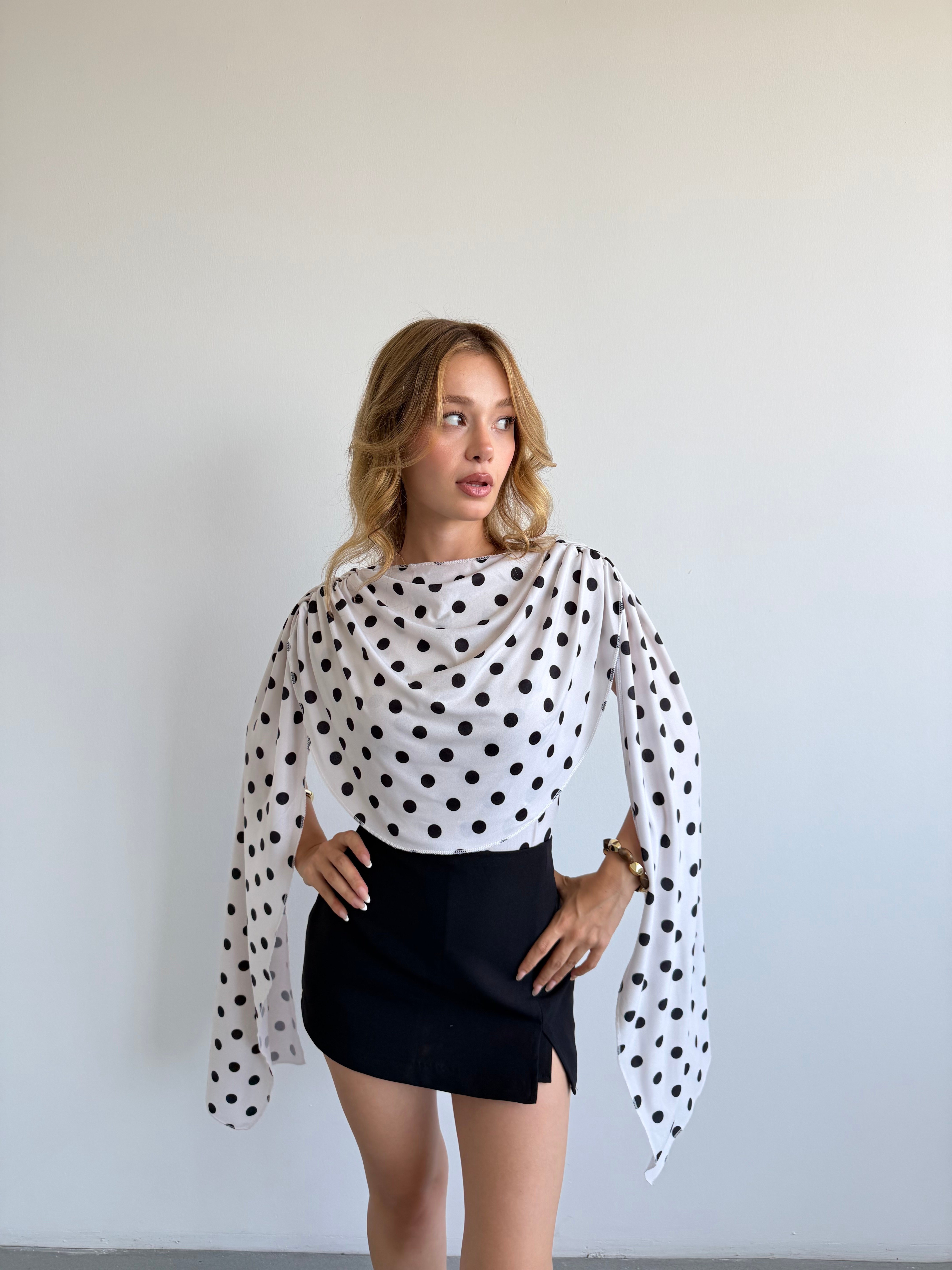 Puantiyeli Pelerin Bodysuit