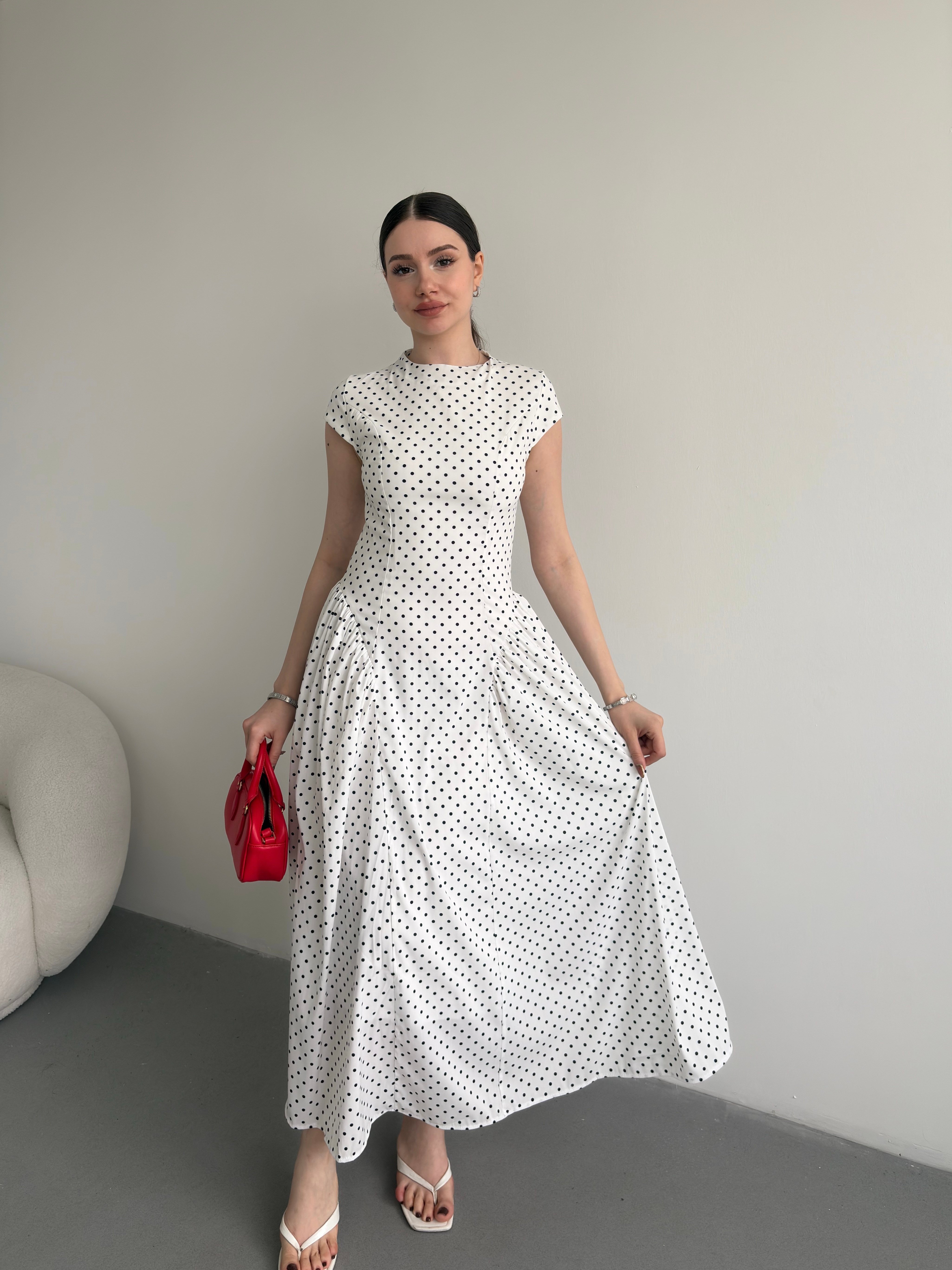 Puantiyeli Uzun Balon Elbise