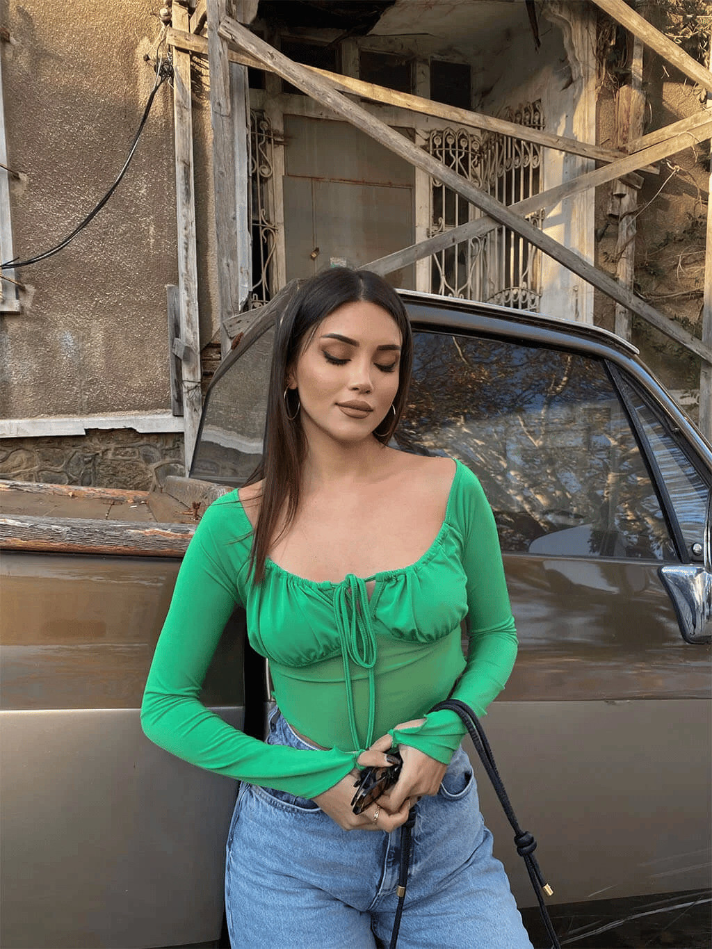 Sandy Asimetrik Tül Crop