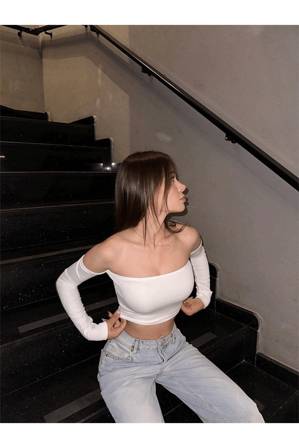 Sandy Madonna Crop