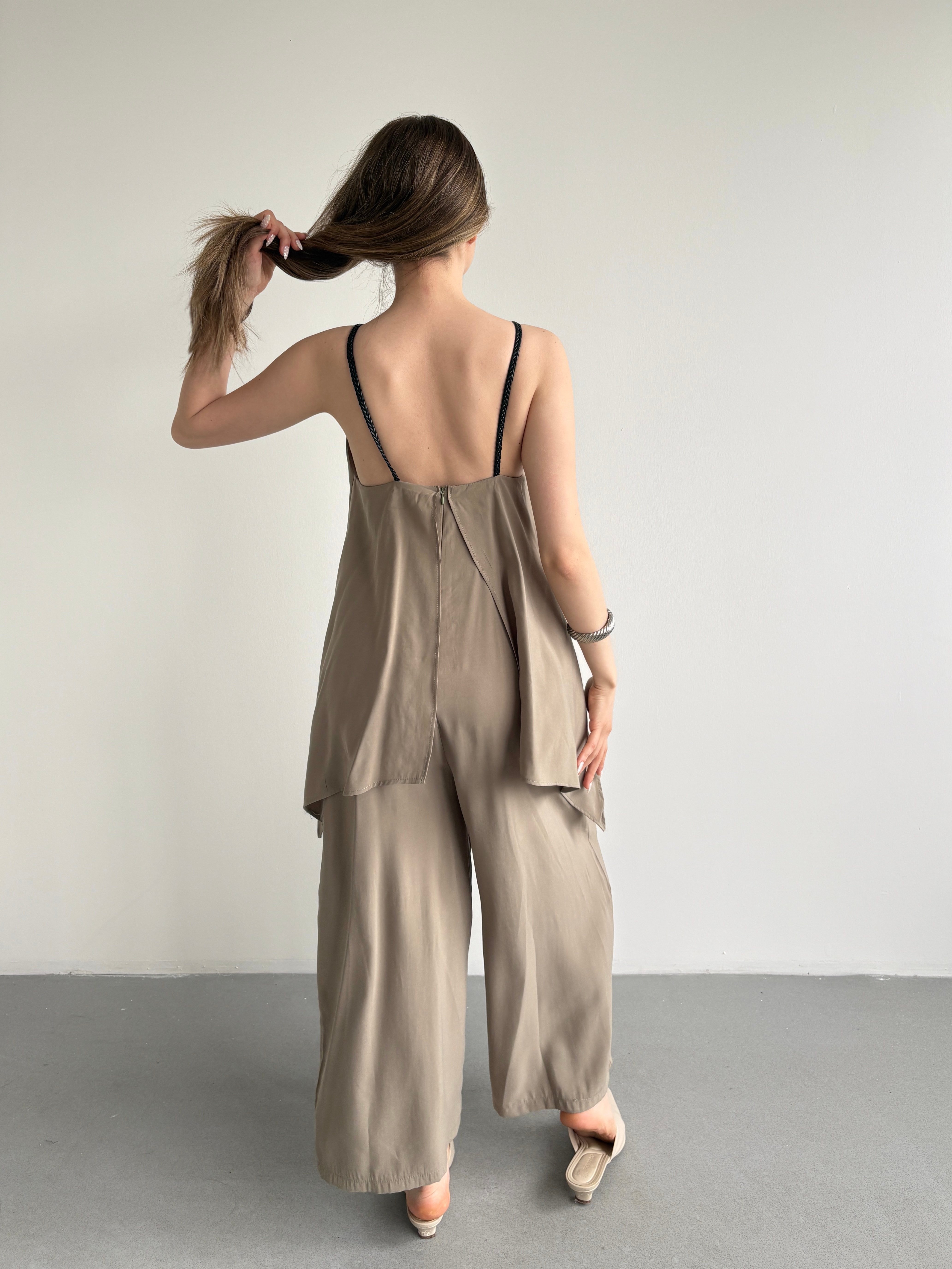Soft Dokulu Örgü Askılı Tulum