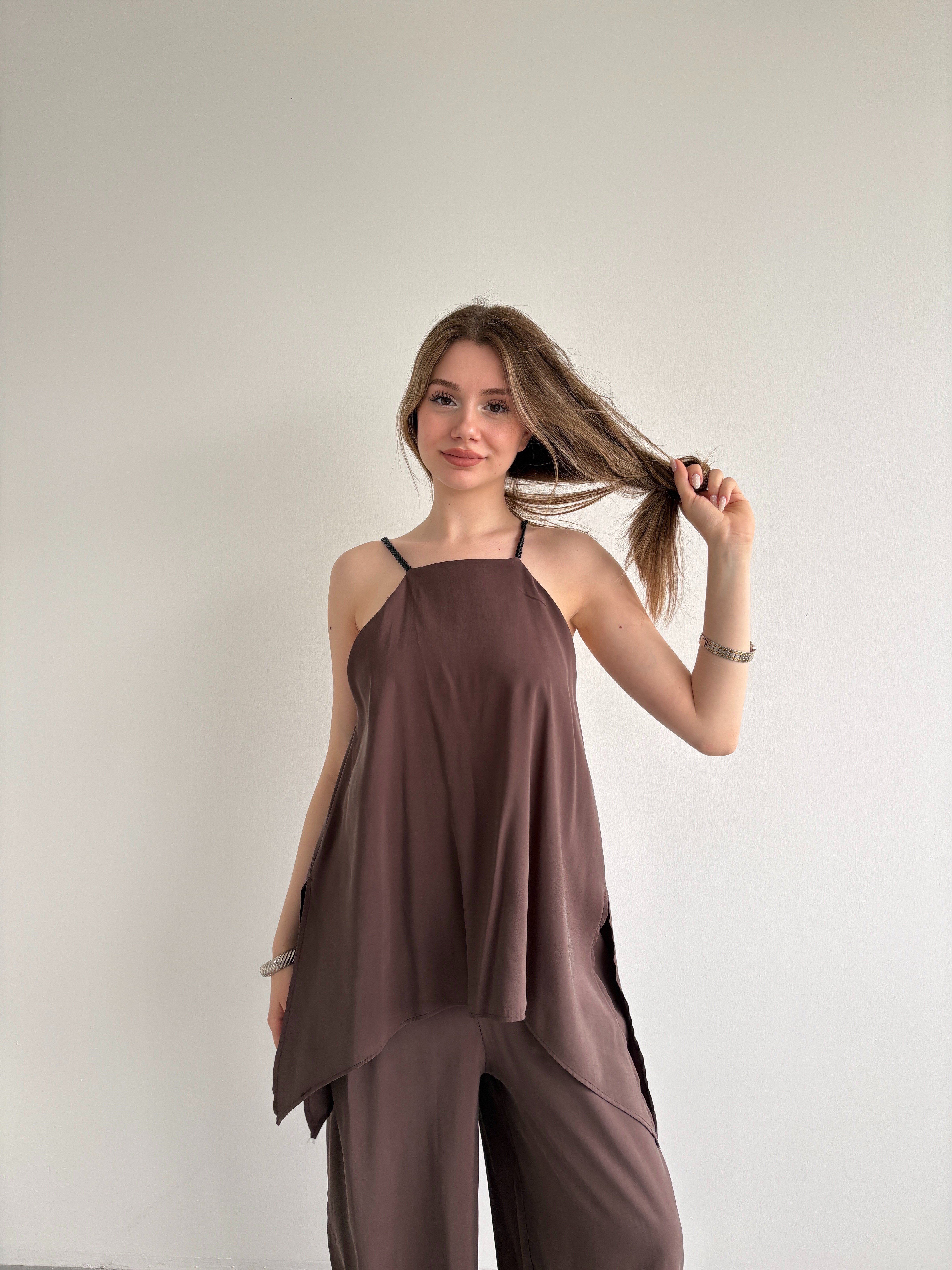 Soft Dokulu Örgü Askılı Tulum
