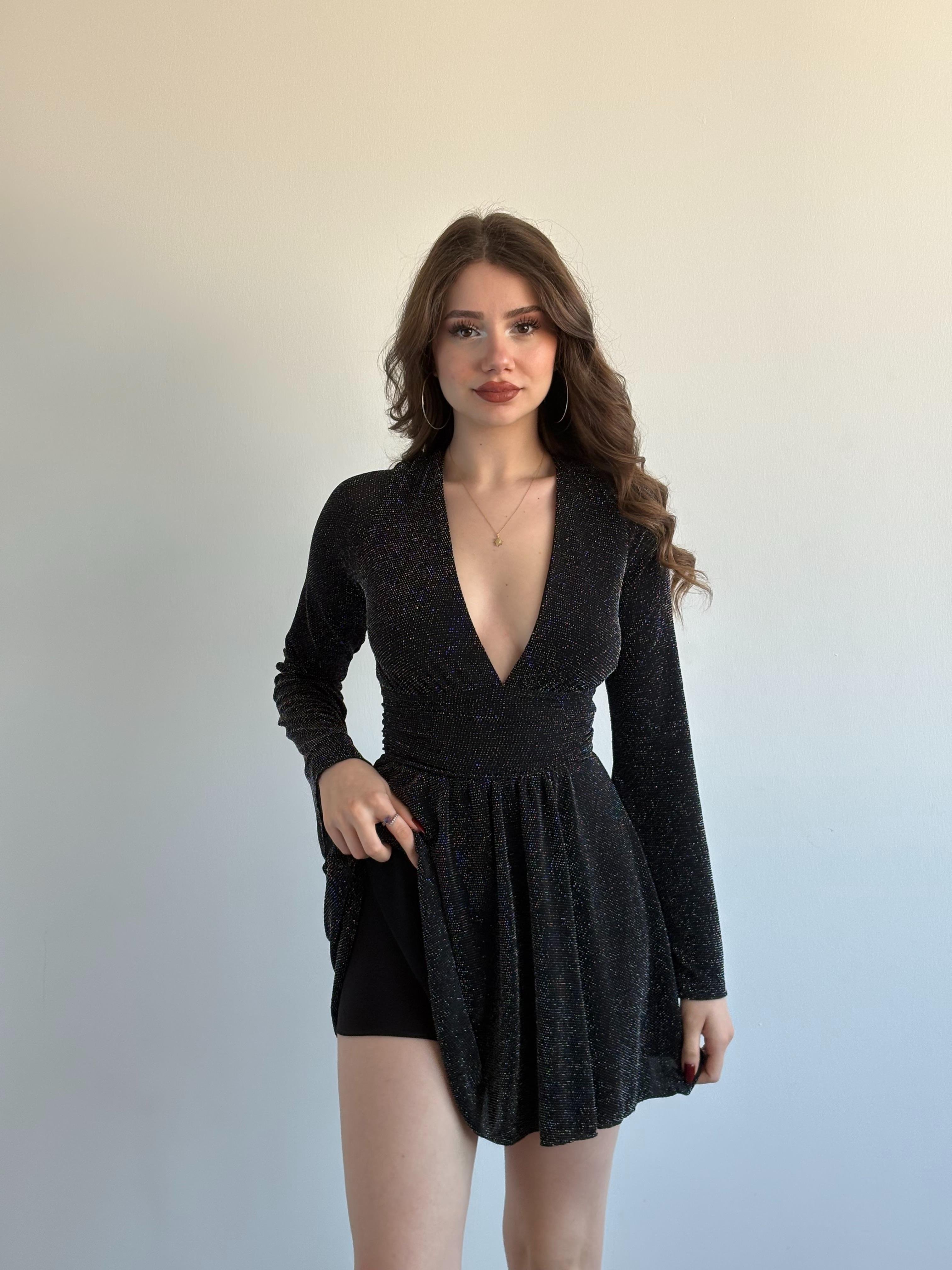 Şortlu Simli Elbise