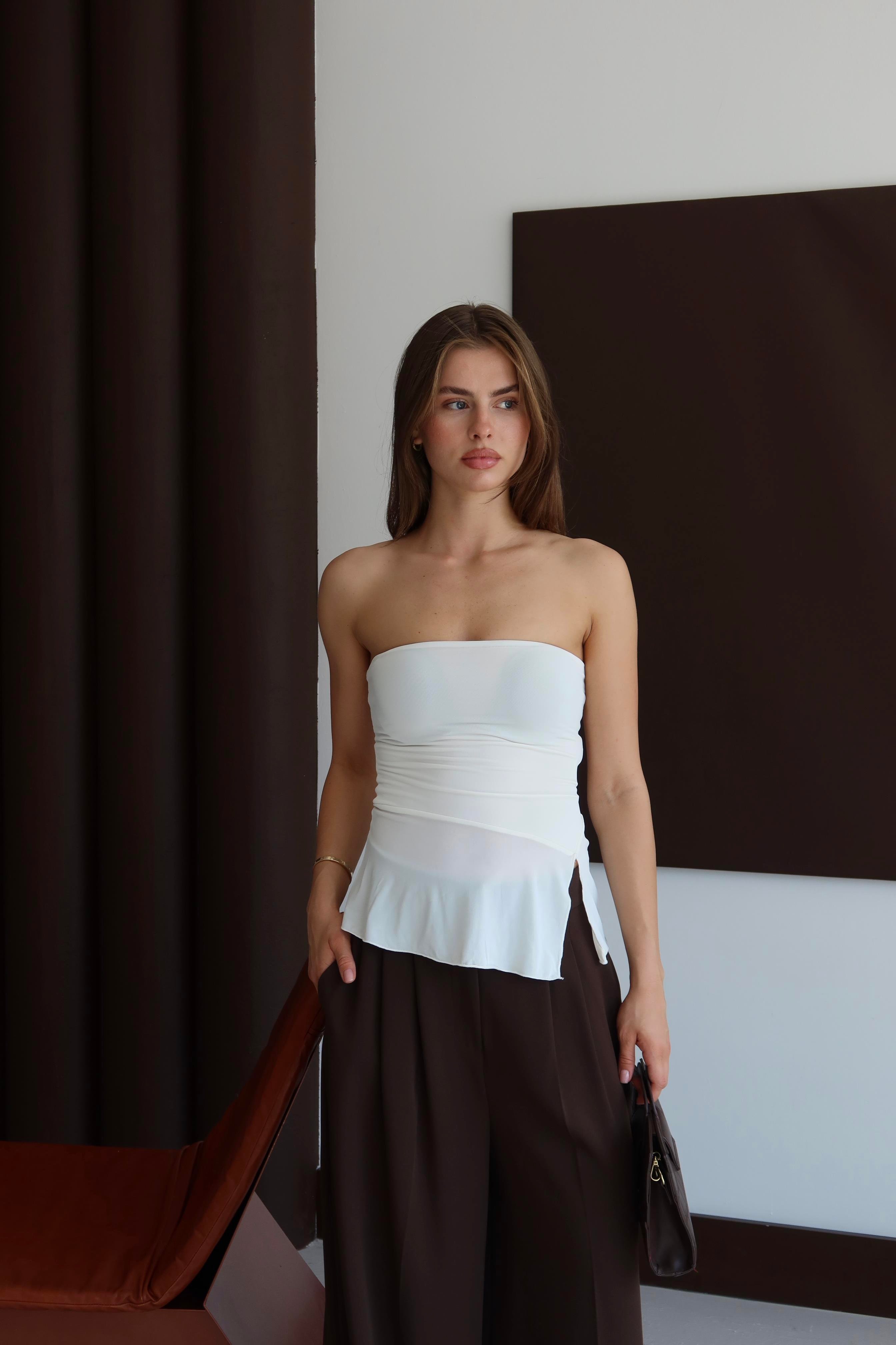 Straplez Tül Detay Crop