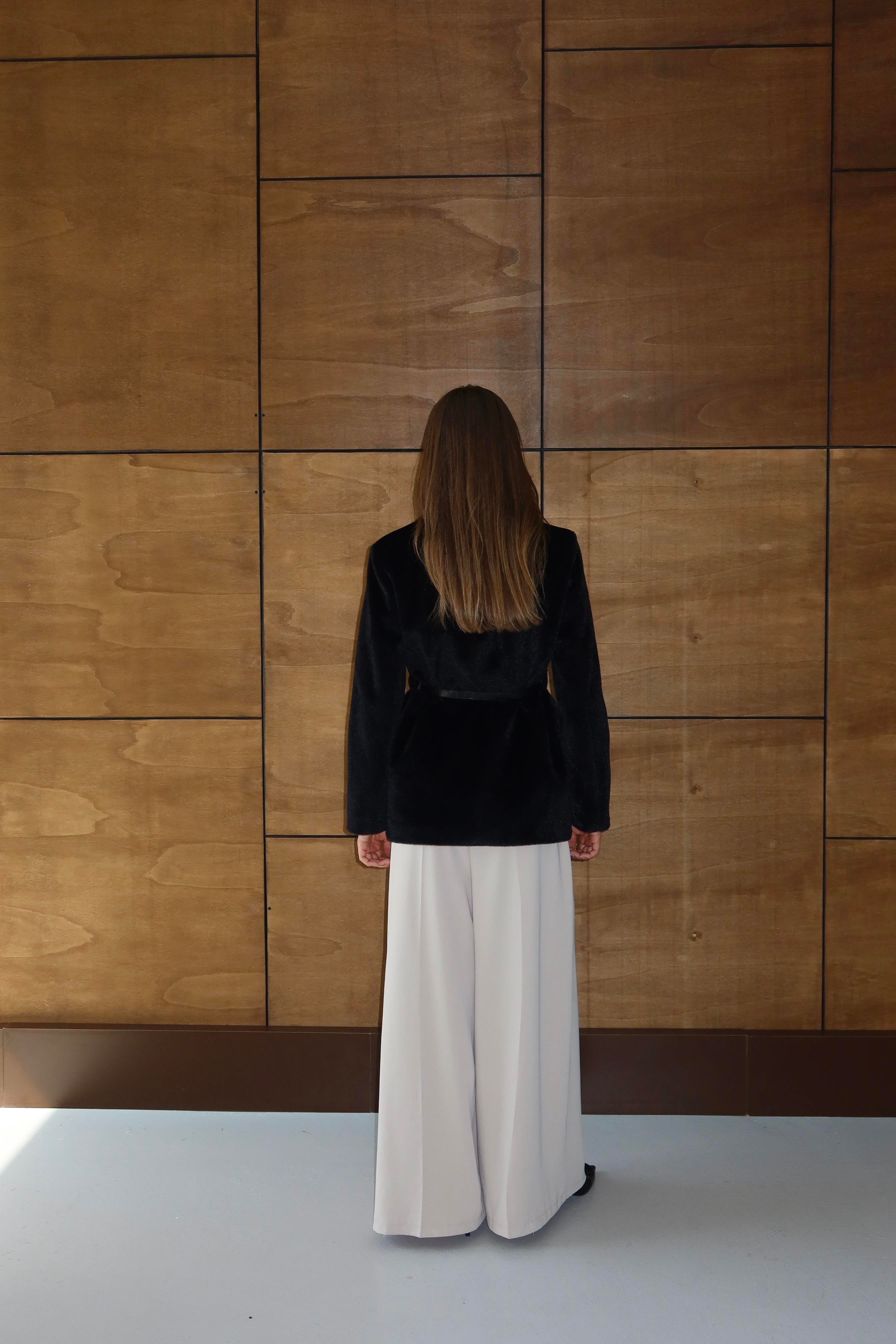 Tay Tüyü Kemerli Blazer