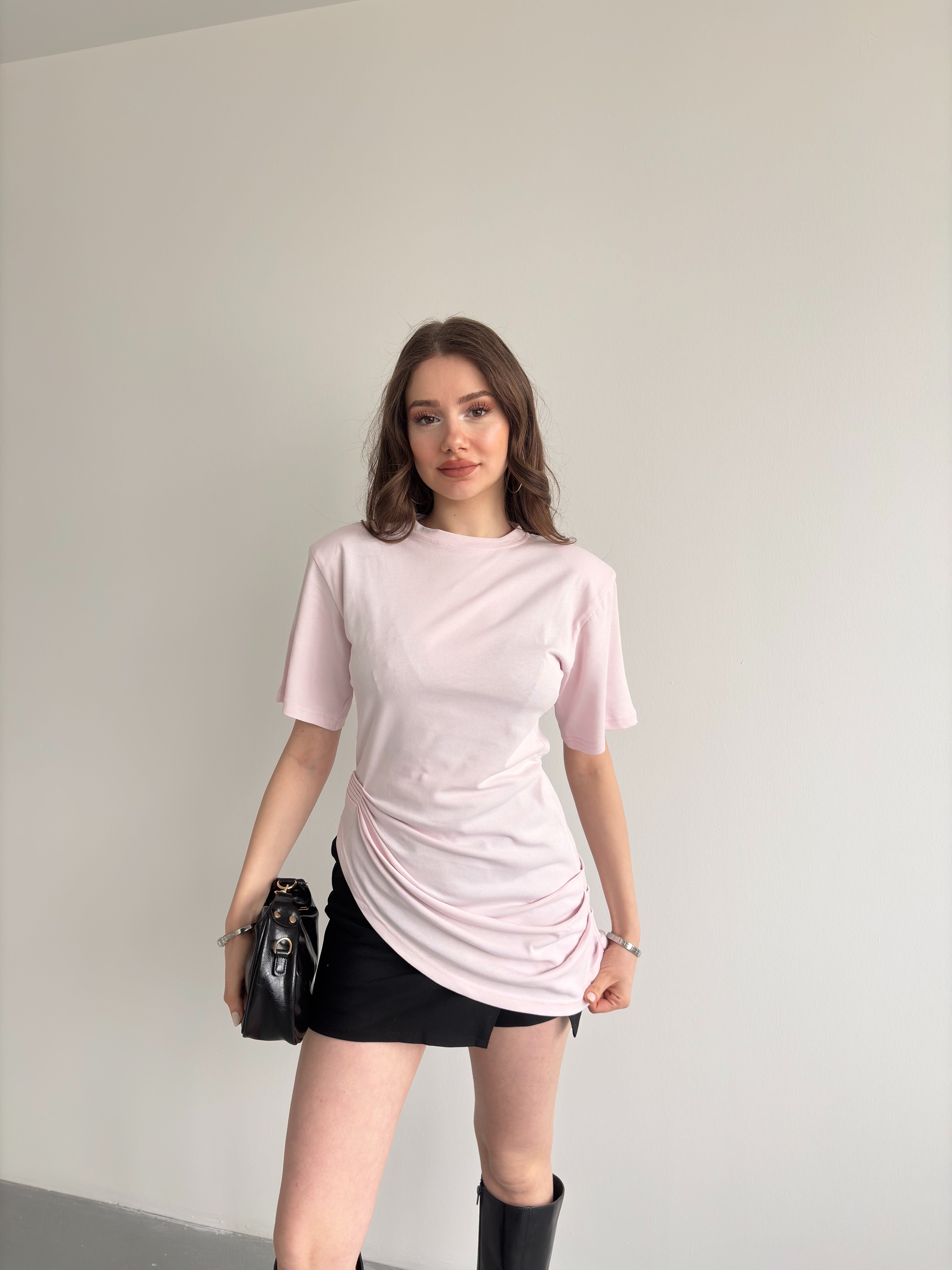 Vatka Detay Yan Büzgü Bluz