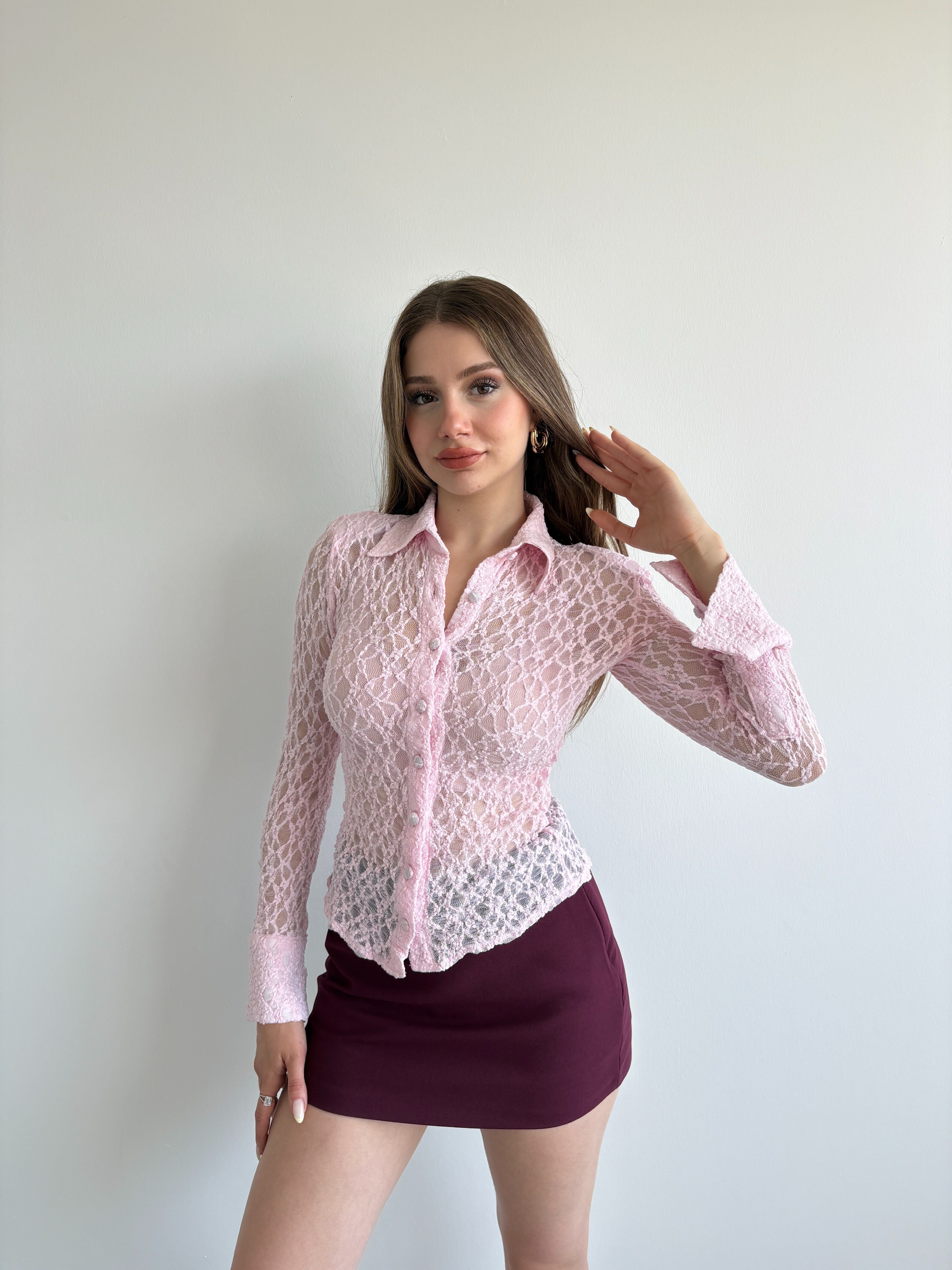Vatkalı Dantel Bluz