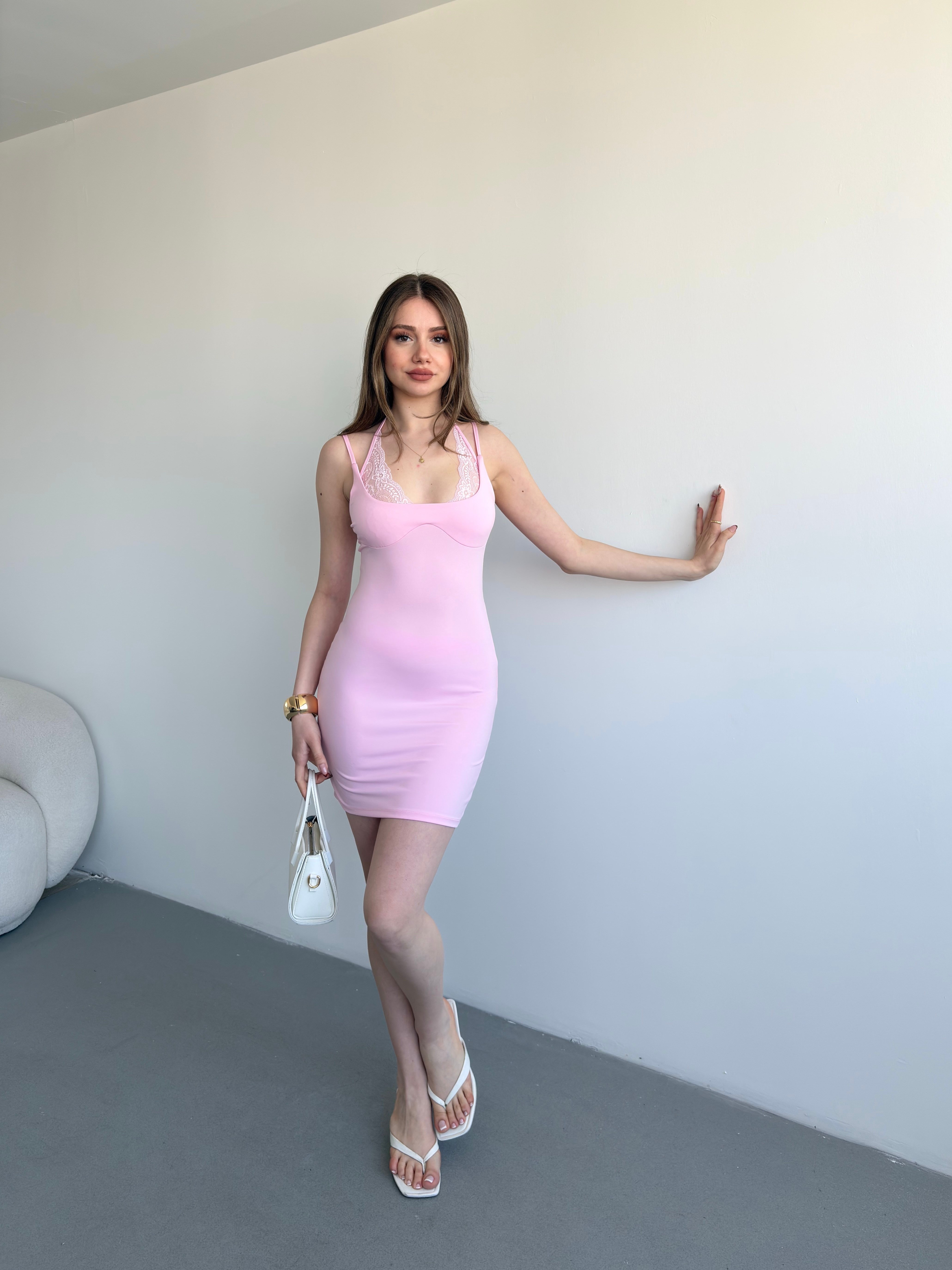 Yaka Dantel Mini Elbise