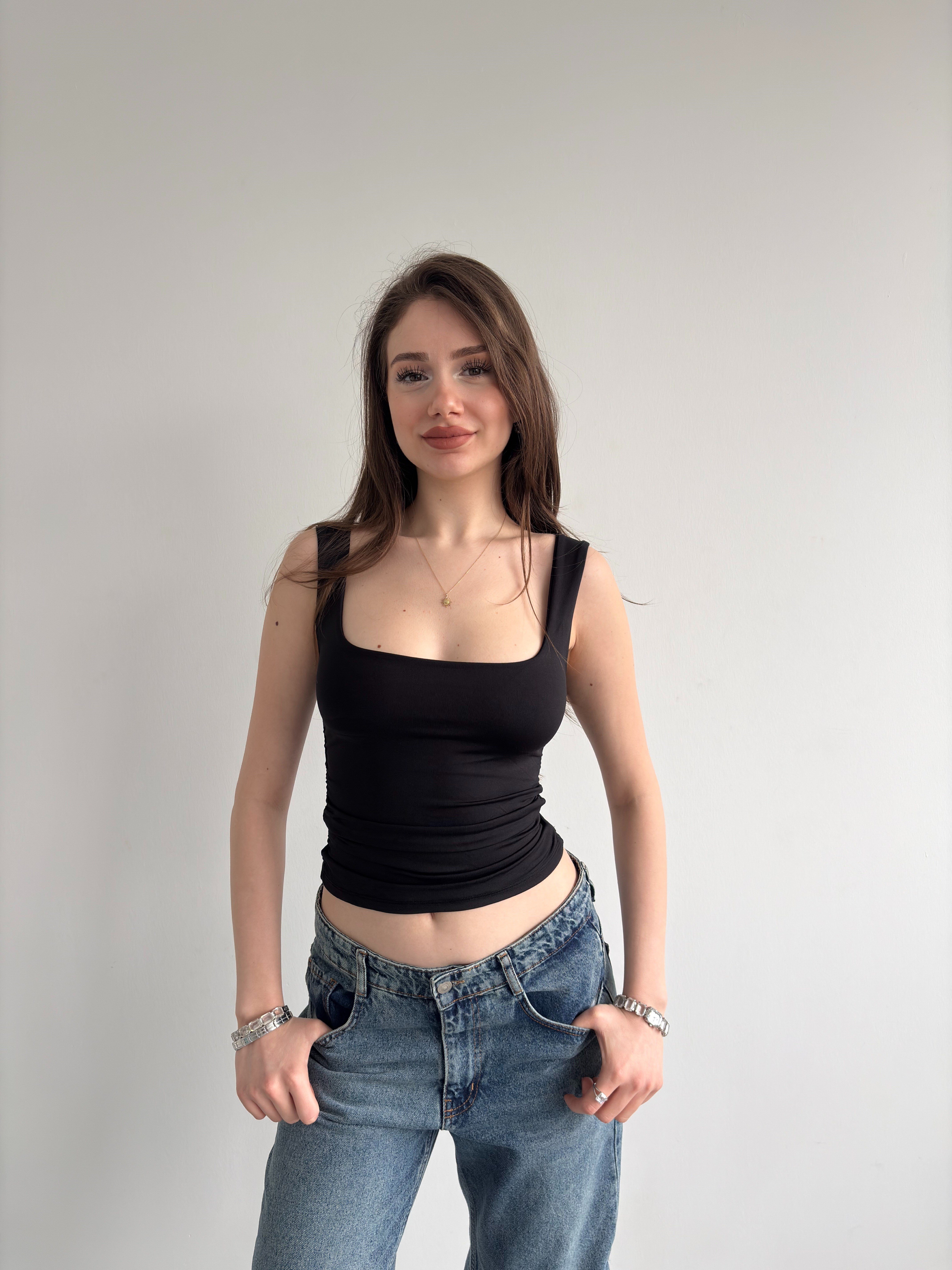 Yan Büzgü Kolsuz Crop