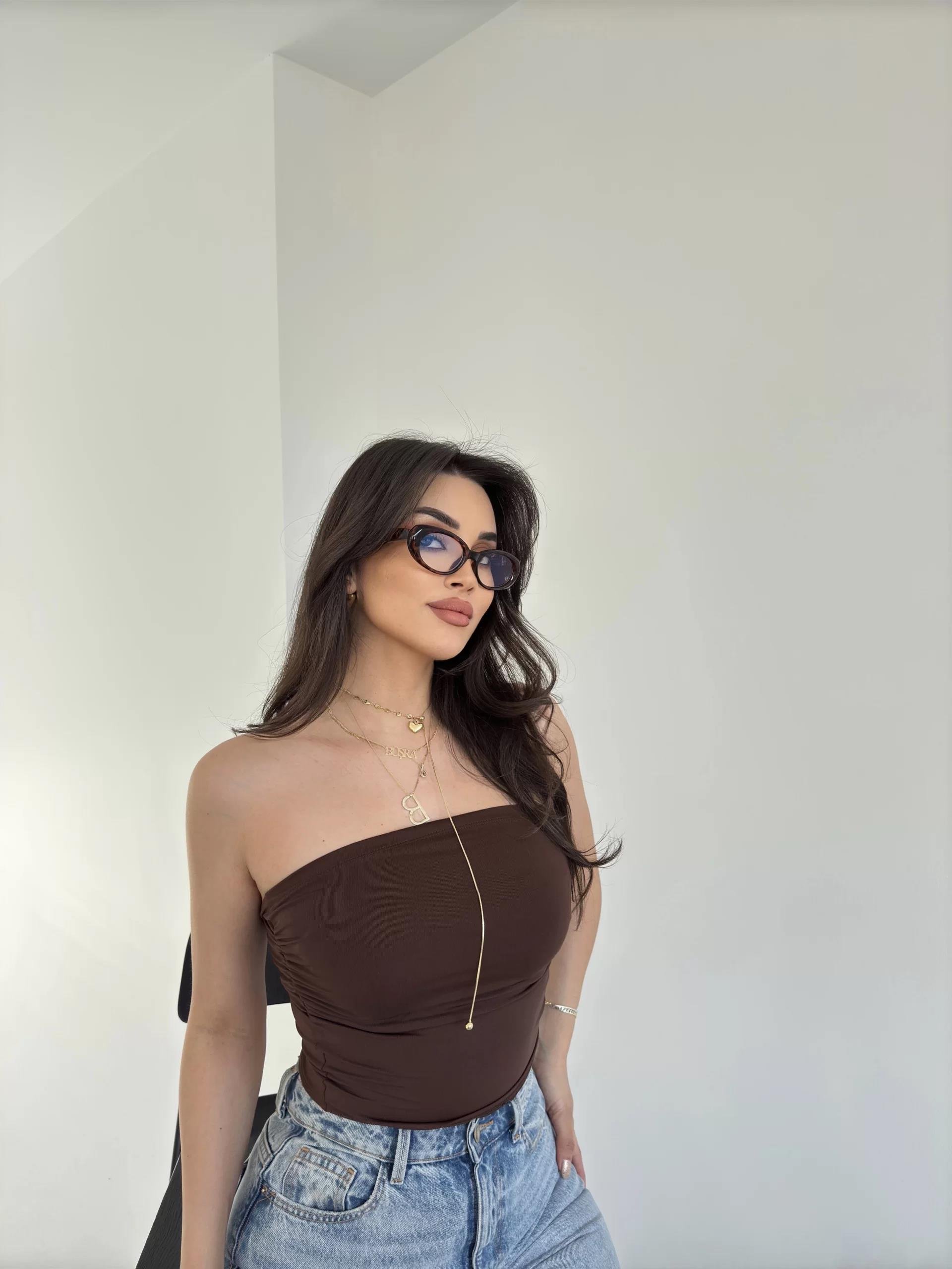 Yan Büzgü Straplez Crop