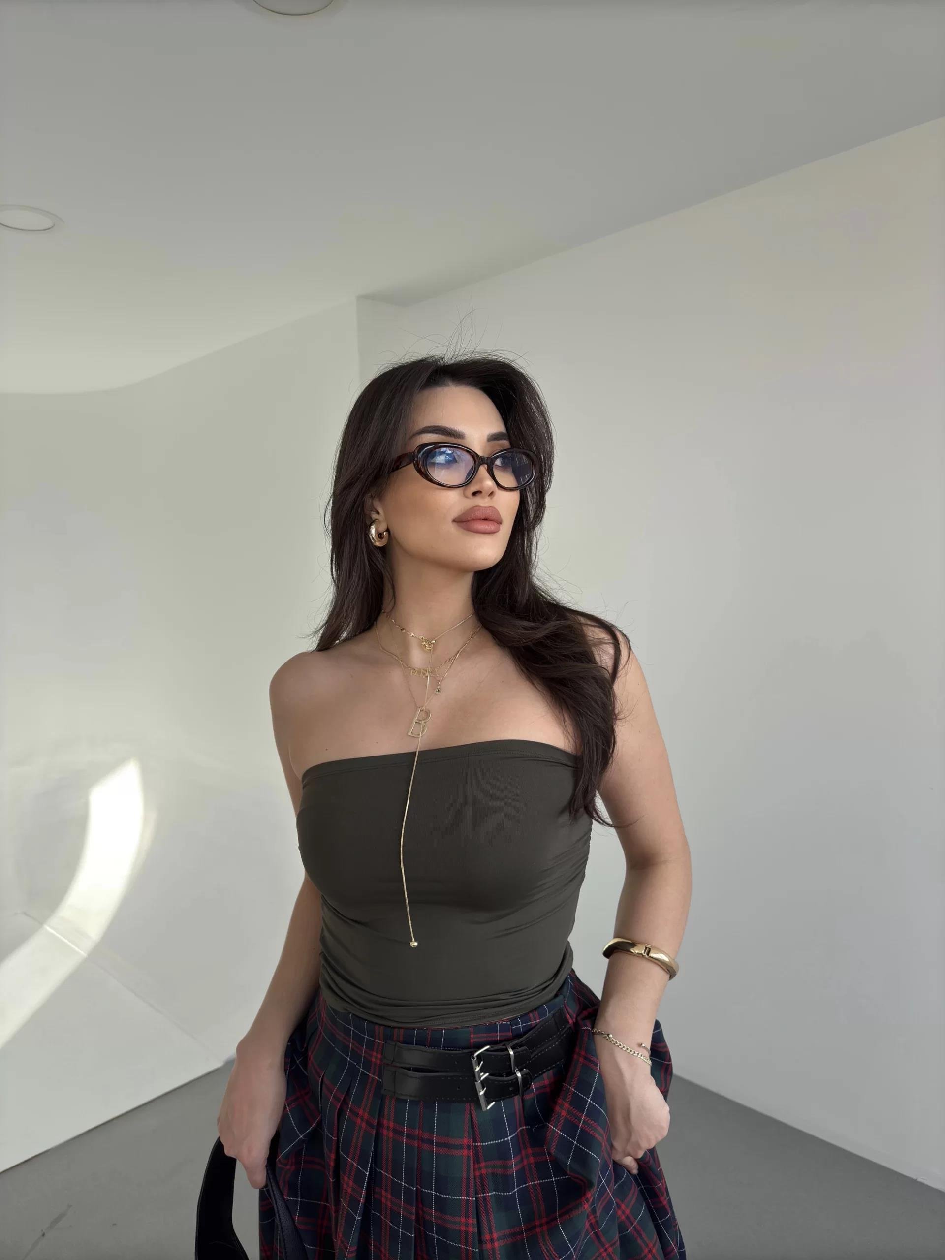 Yan Büzgü Straplez Crop