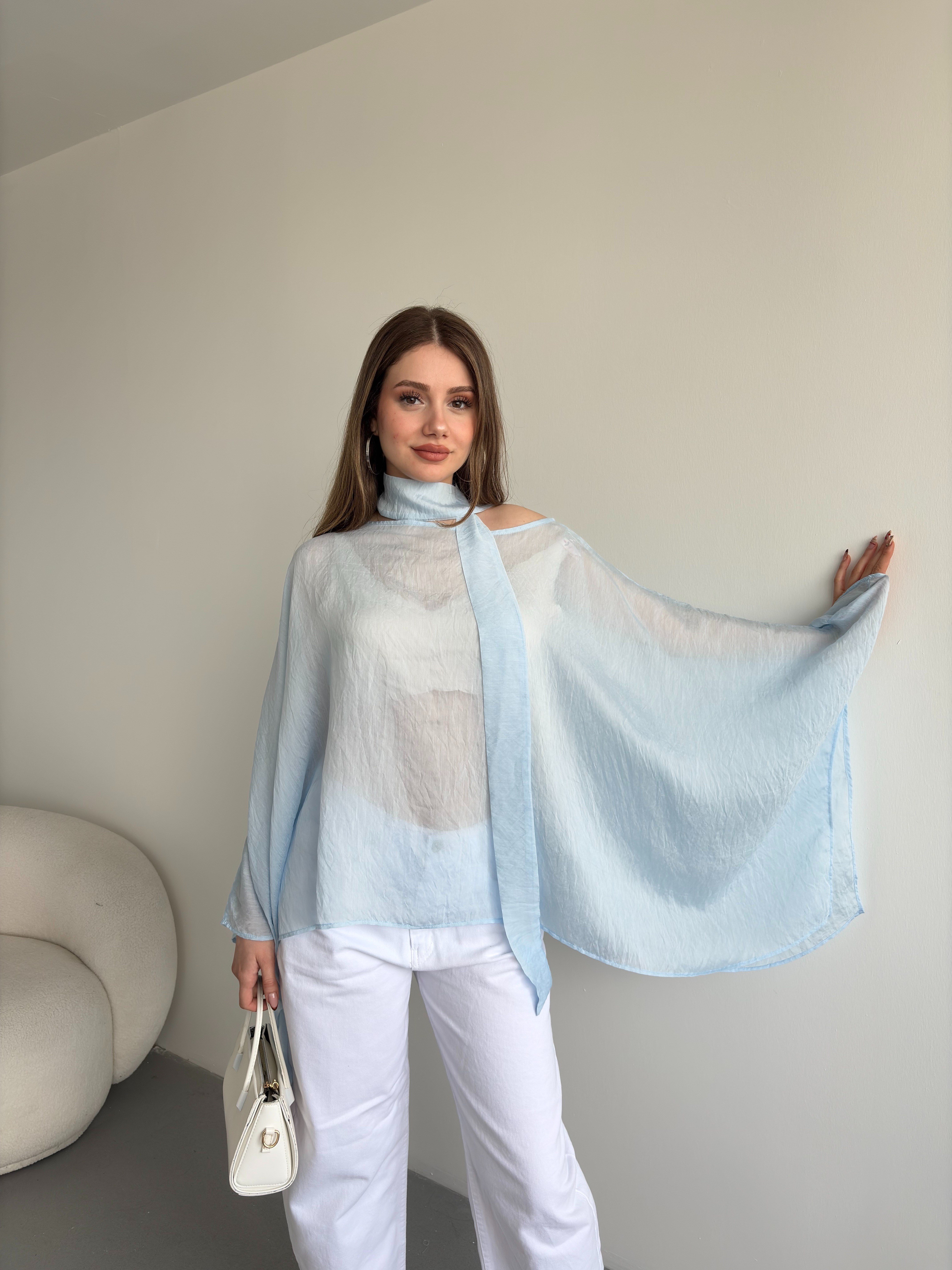 Yarasa Fularlı Tensel Kumaş Bluz
