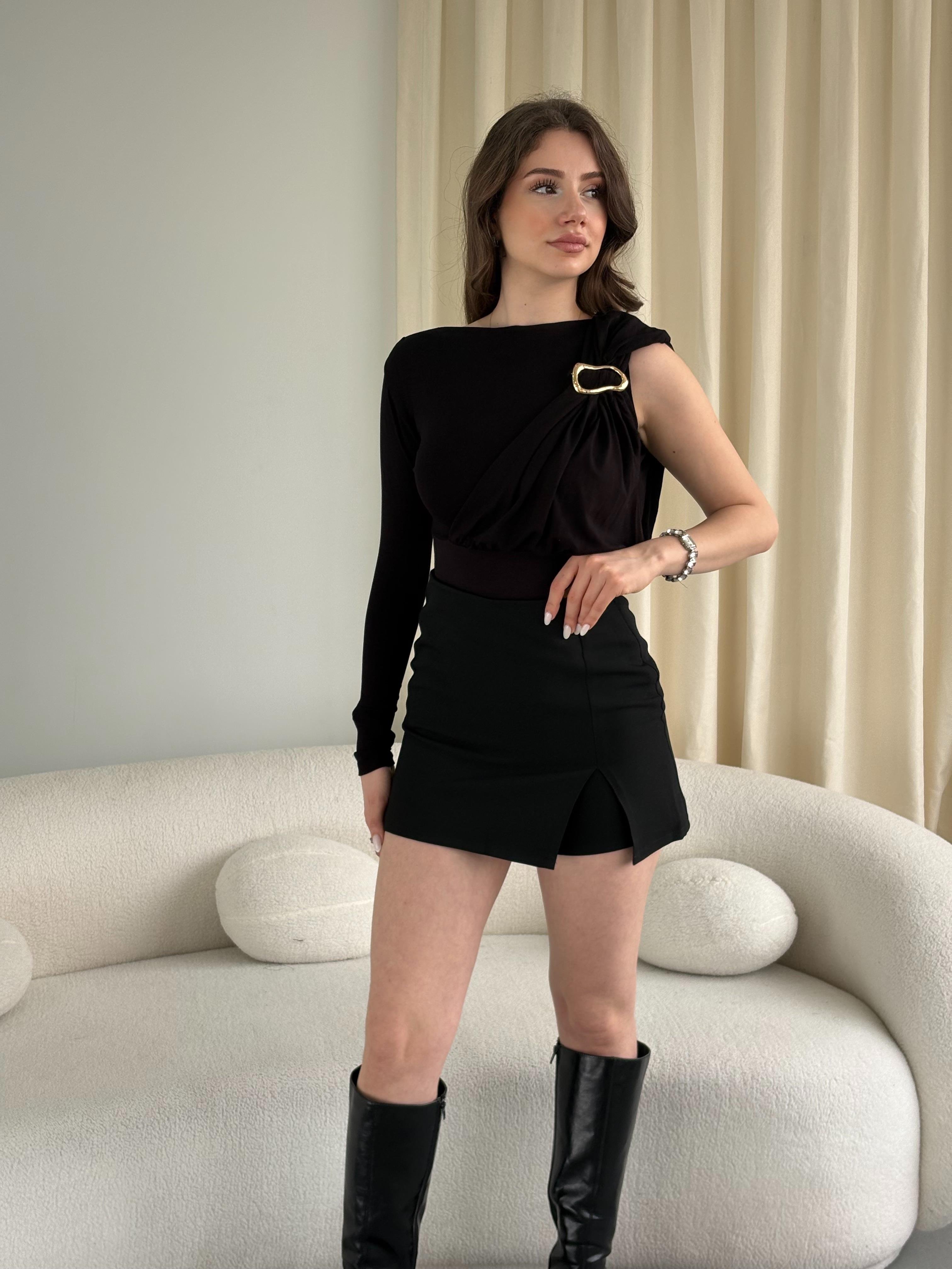 Yırtmaçlı Şort Etek