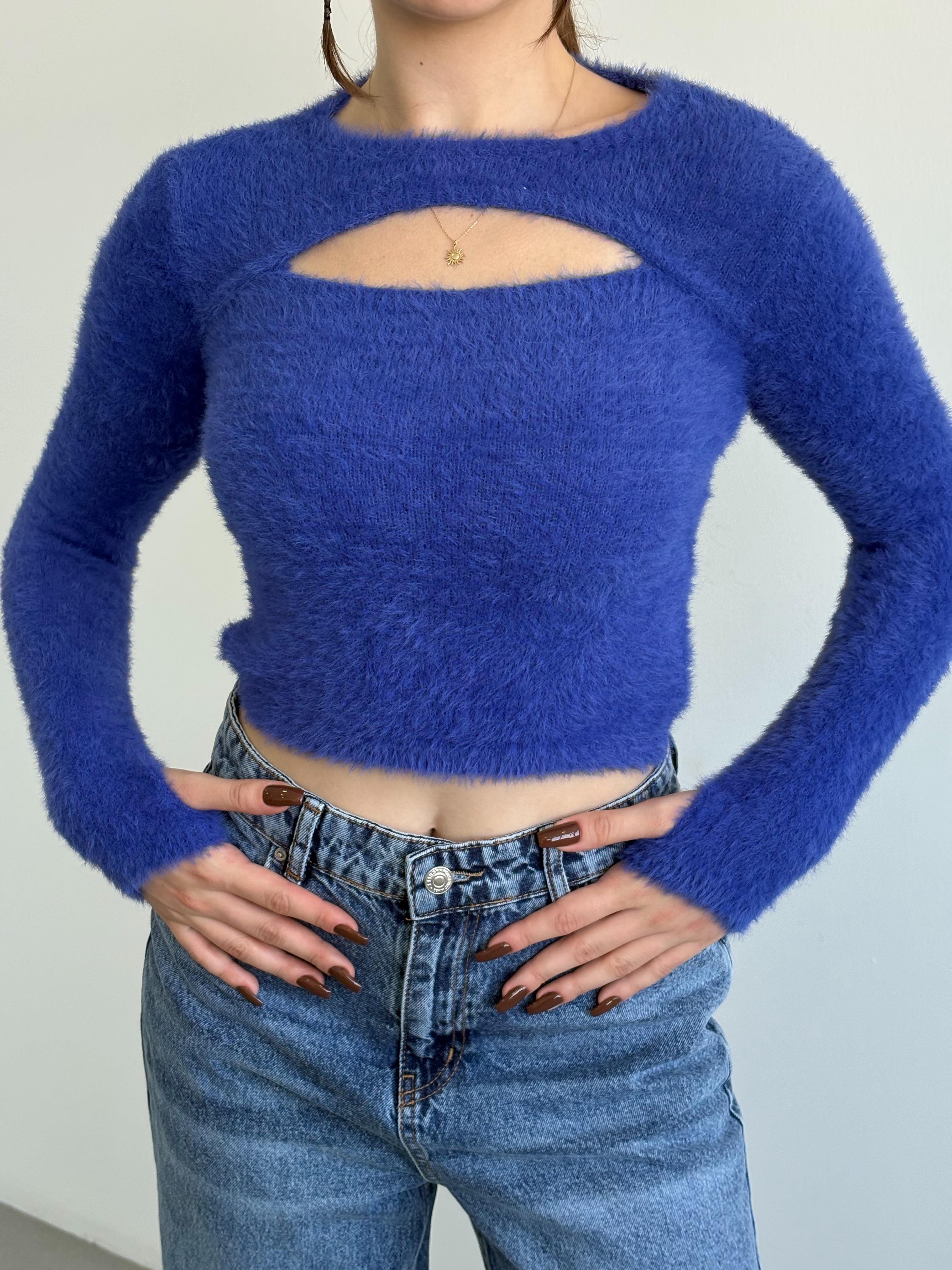 Yumoş Dekolteli Crop