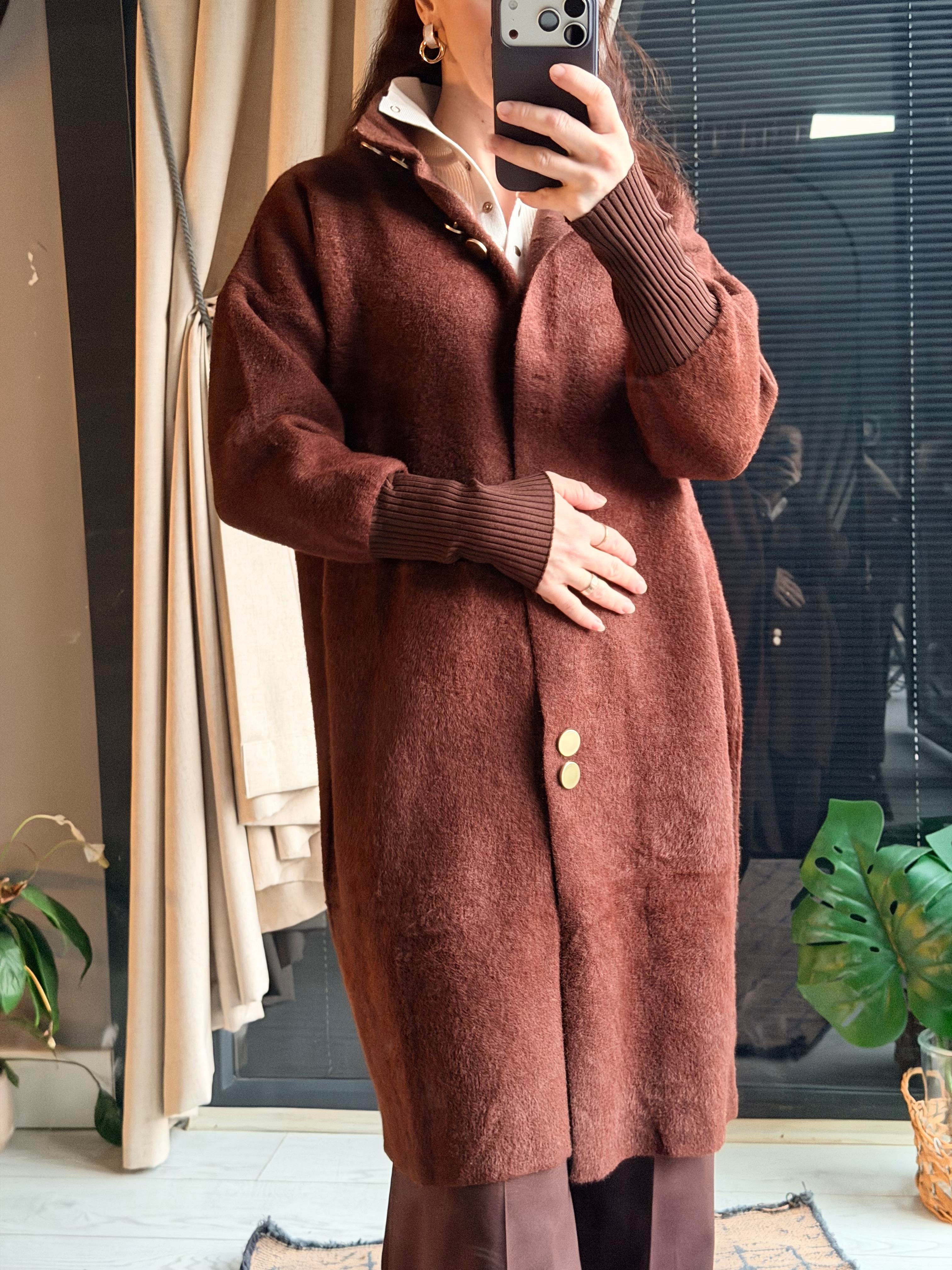 Düğmeli Kahverengi Angora Hırka