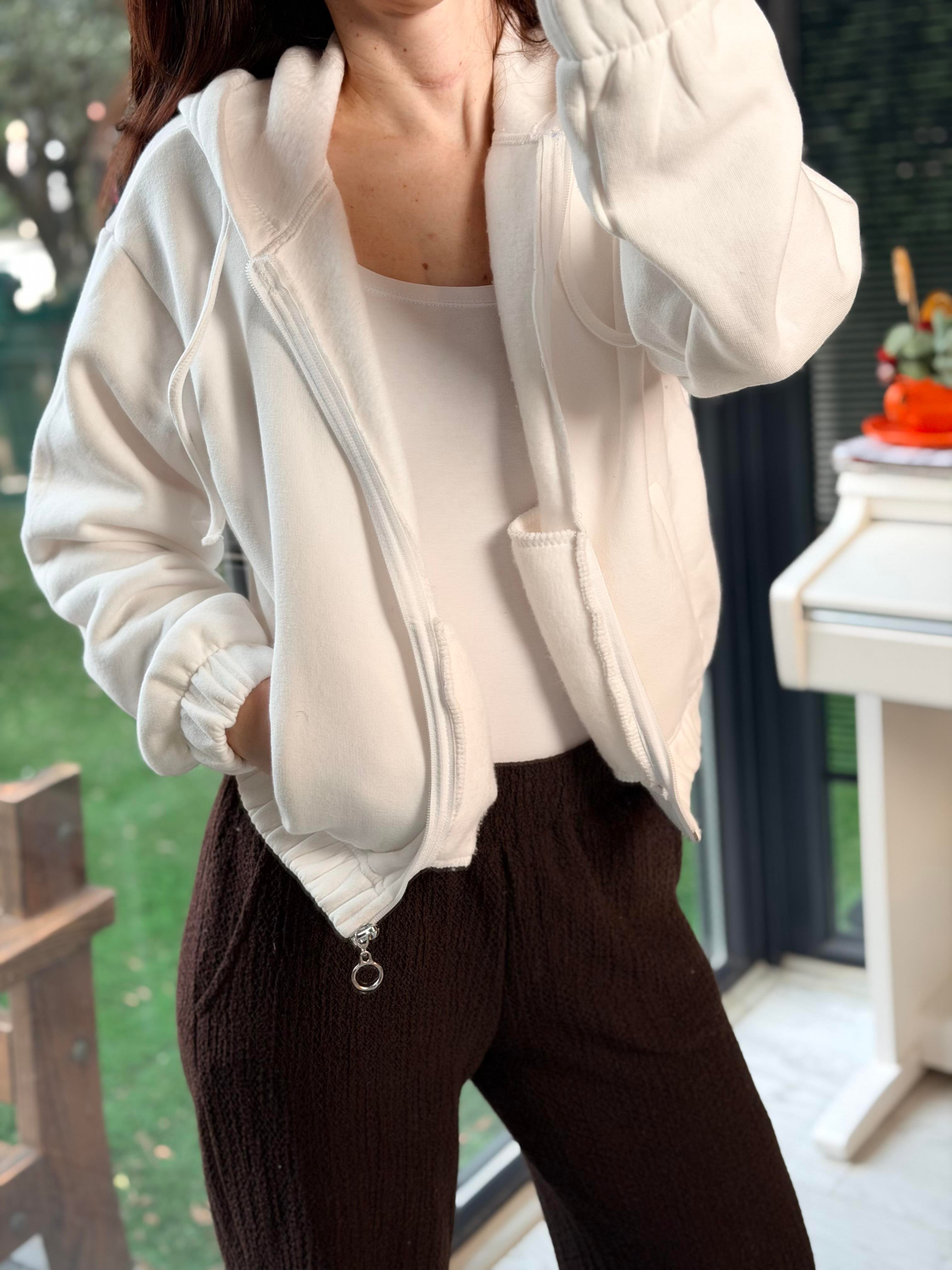 Kapüşonlu Kısa Beyaz Renk Sweatshirt 
