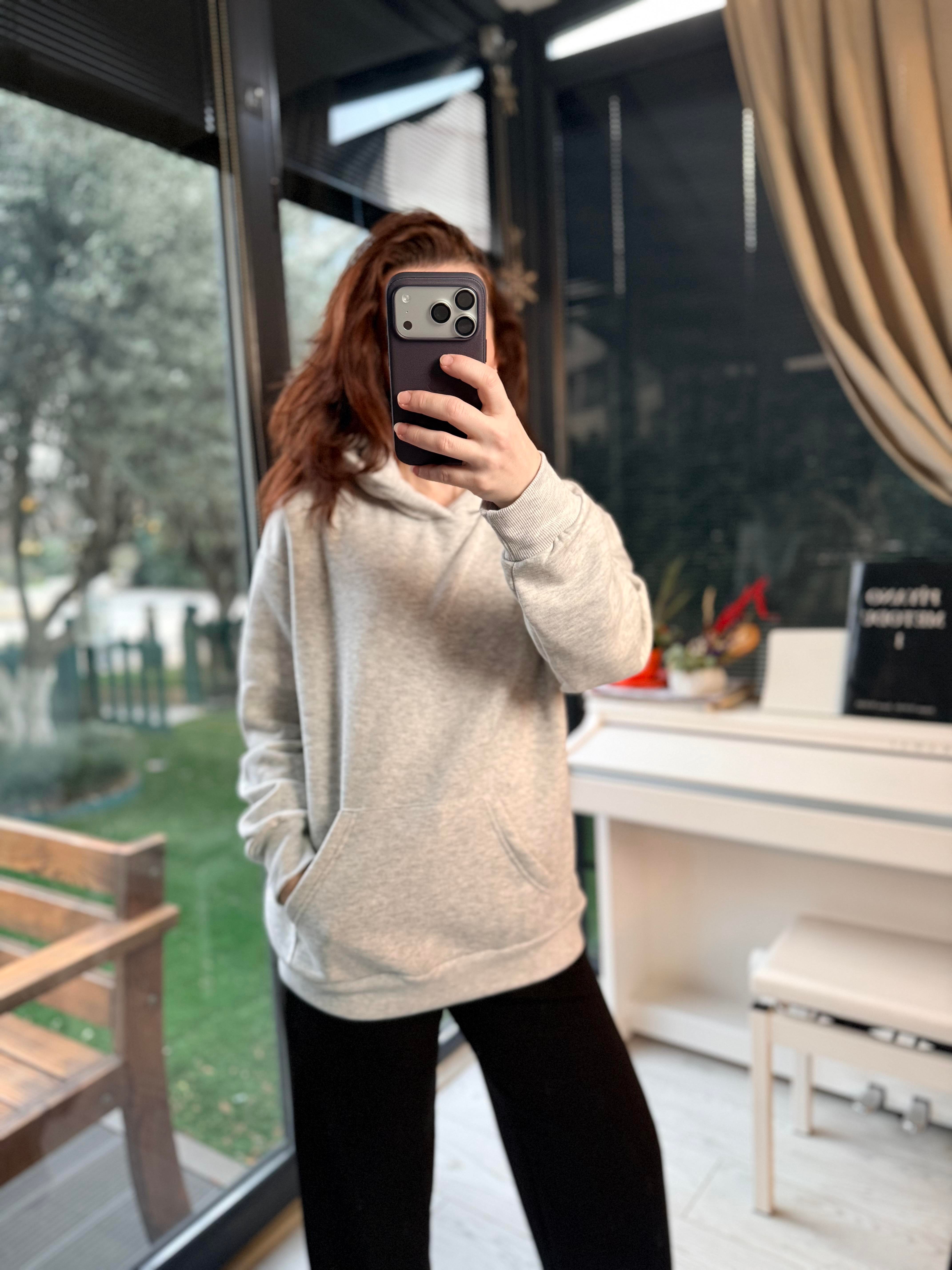 Kapüşonlu Uzun Gri Renk Sweatshirt 