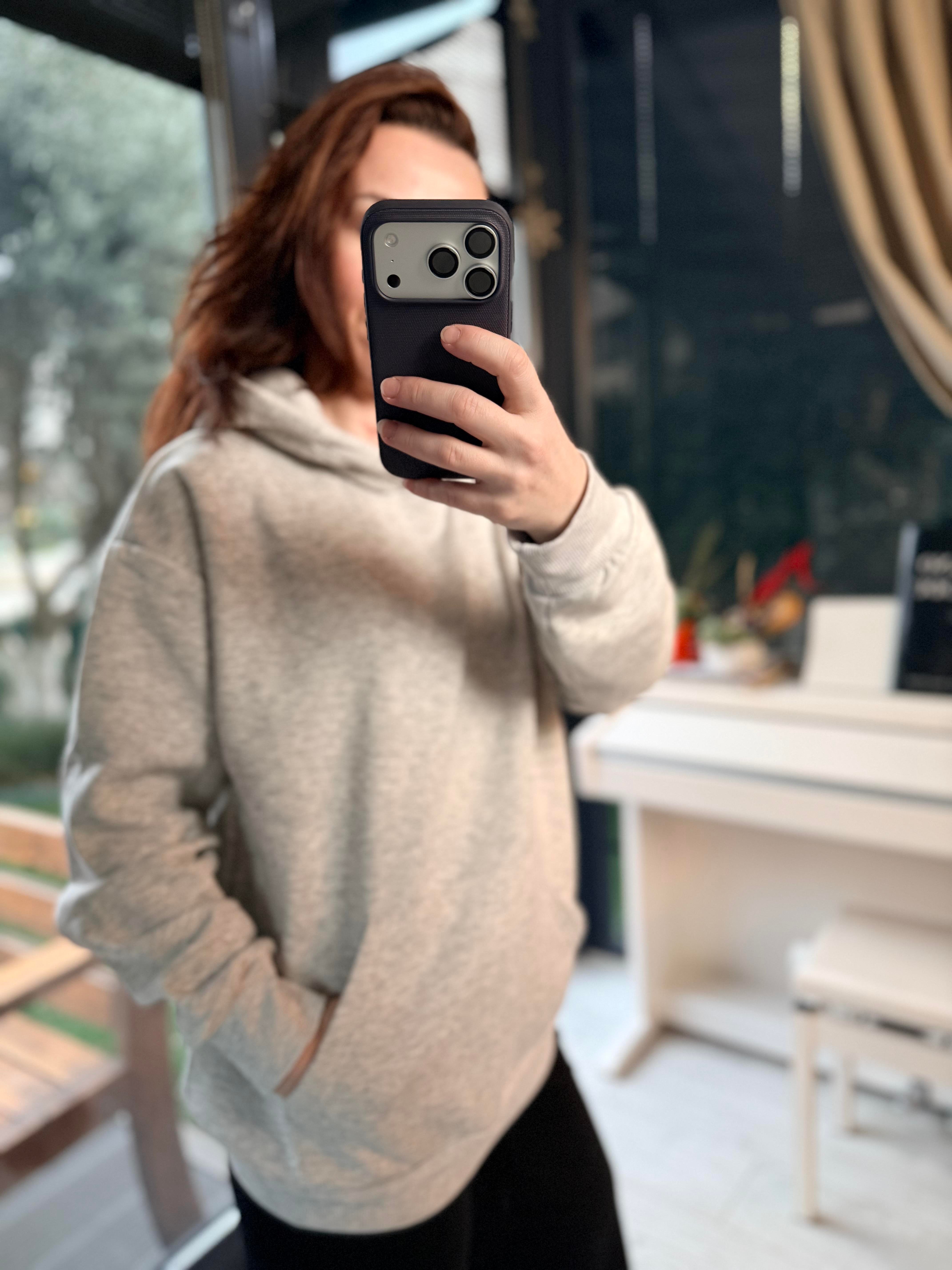 Kapüşonlu Uzun Gri Renk Sweatshirt 