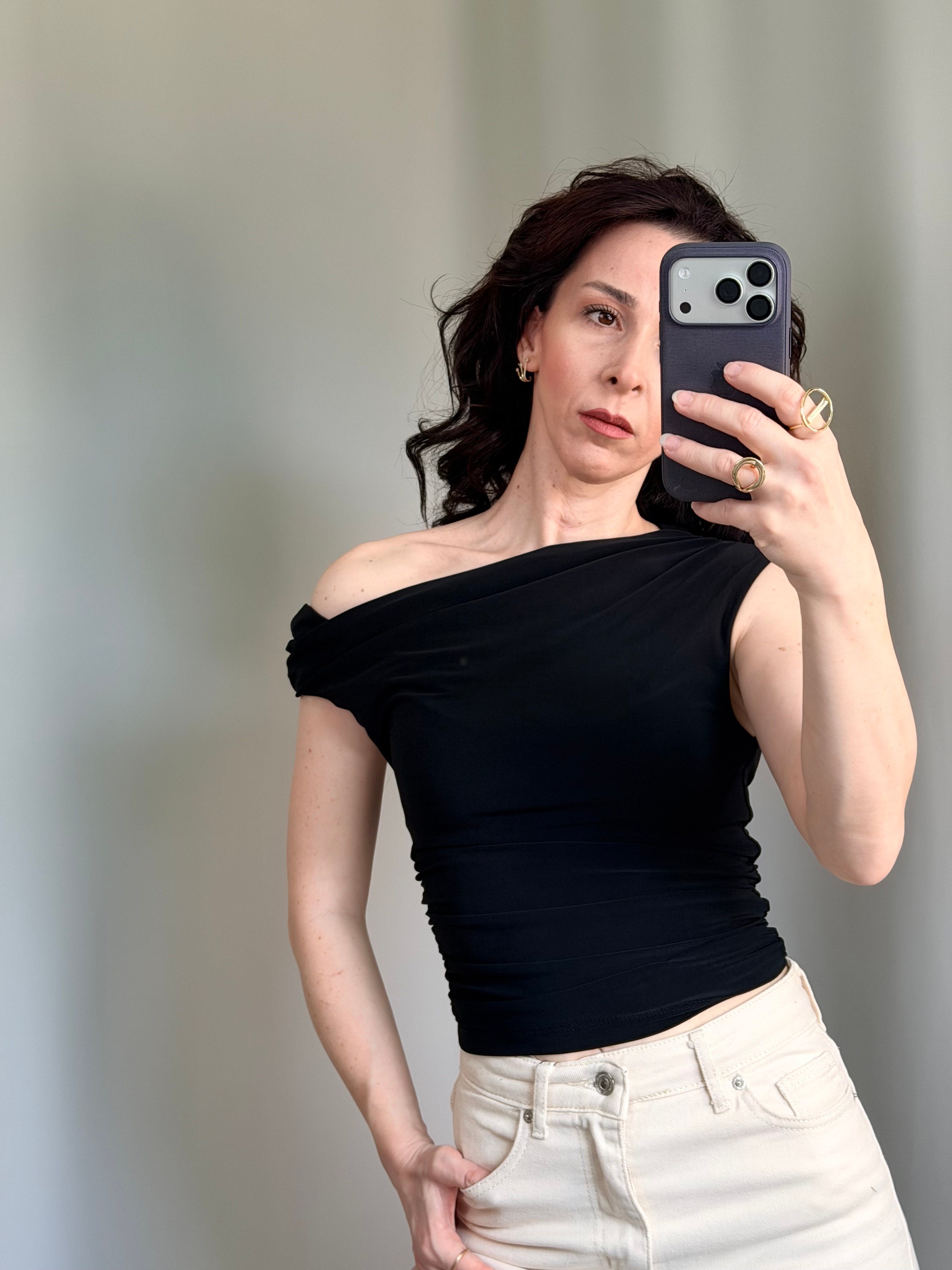 Omuz Detaylı Bluz 