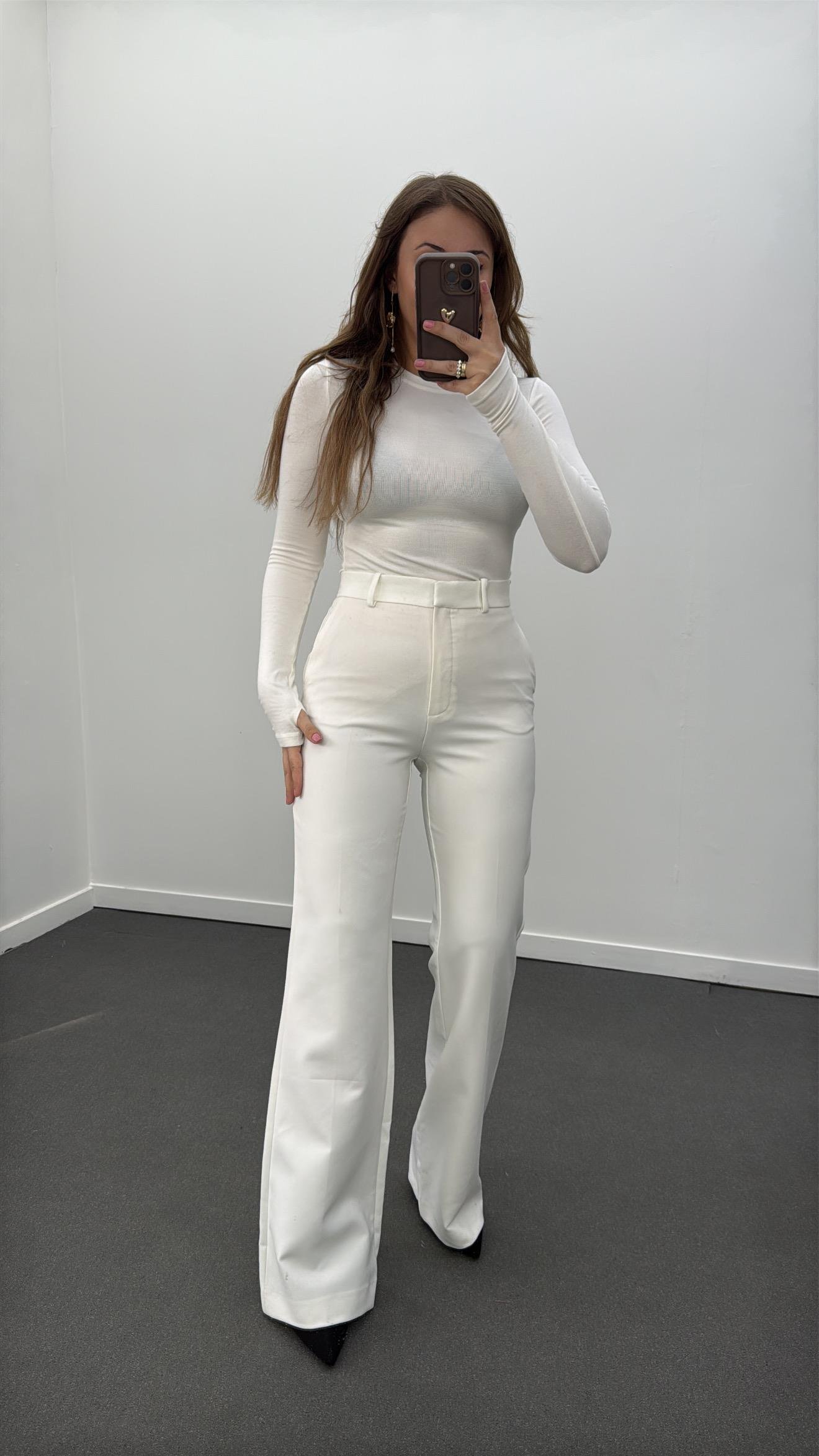 Agape Beyaz Yüksek Bel İspanyol Paça Pantolon