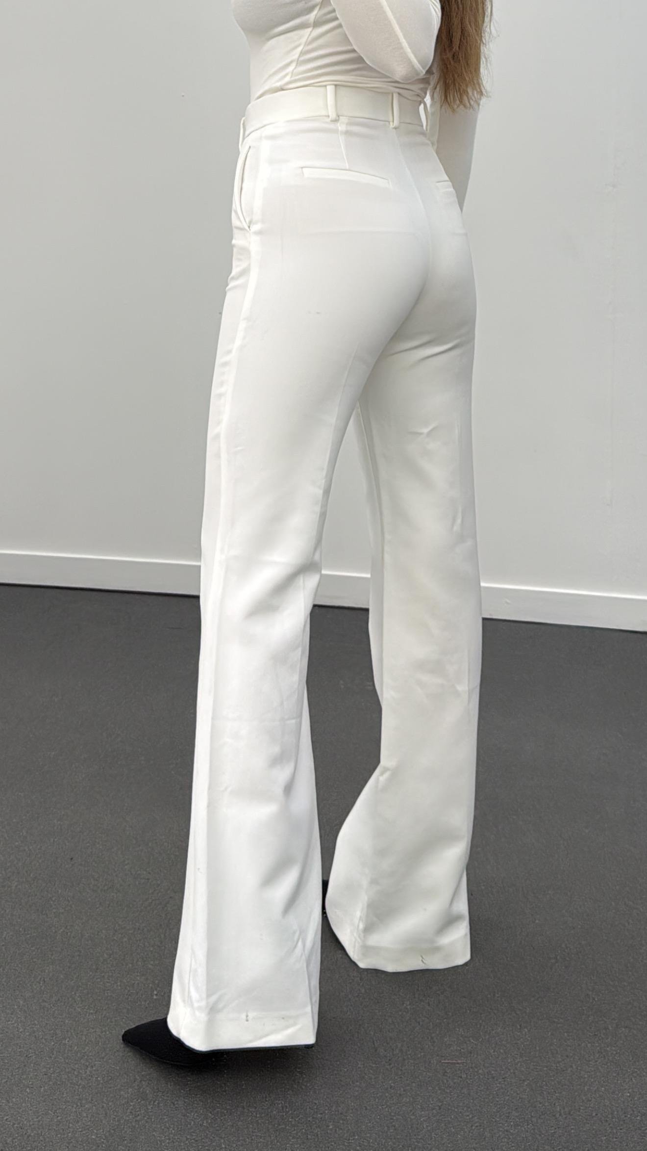 Agape Beyaz Yüksek Bel İspanyol Paça Pantolon