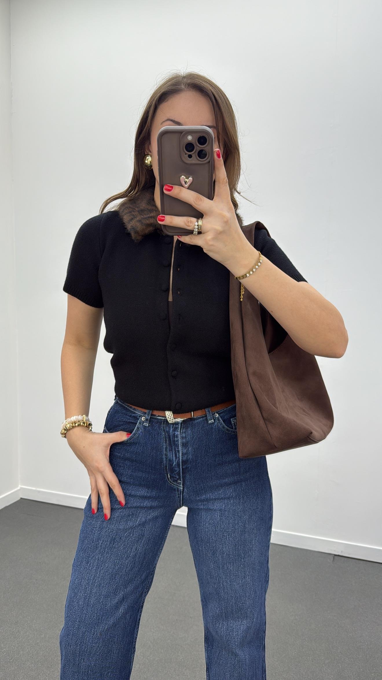 Aisha Siyah Leopar Kürk Yaka Kısa Kol Triko