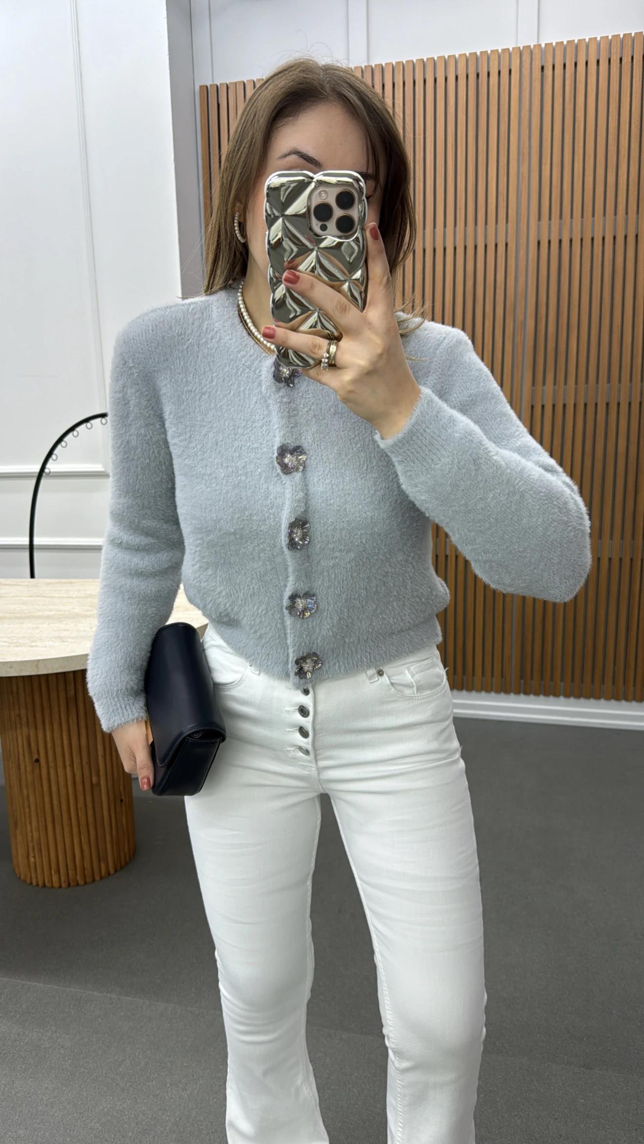 Allison Beyaz 5 Düğmeli Likralı Flare Jeans