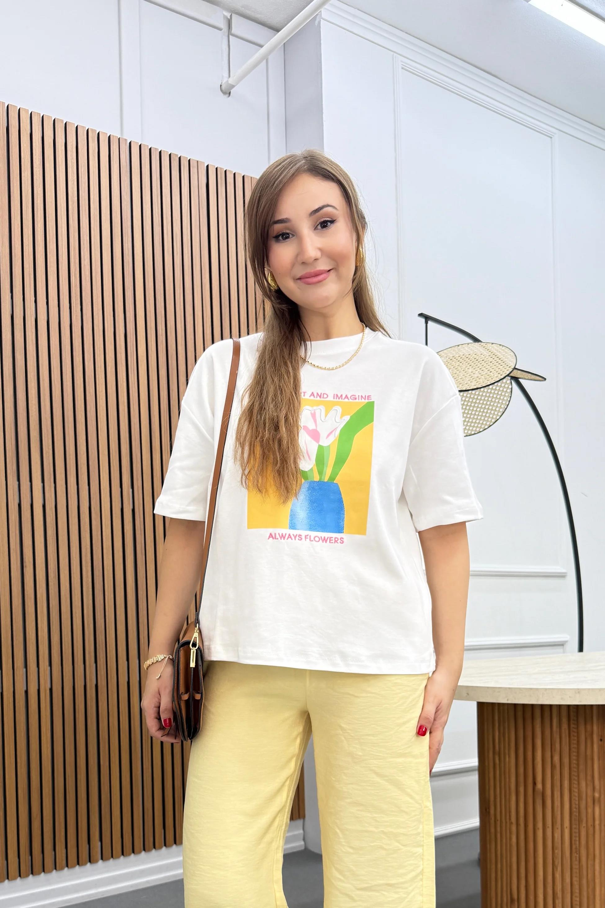 Always Flowers Baskılı %100 Pamuk Tshirt