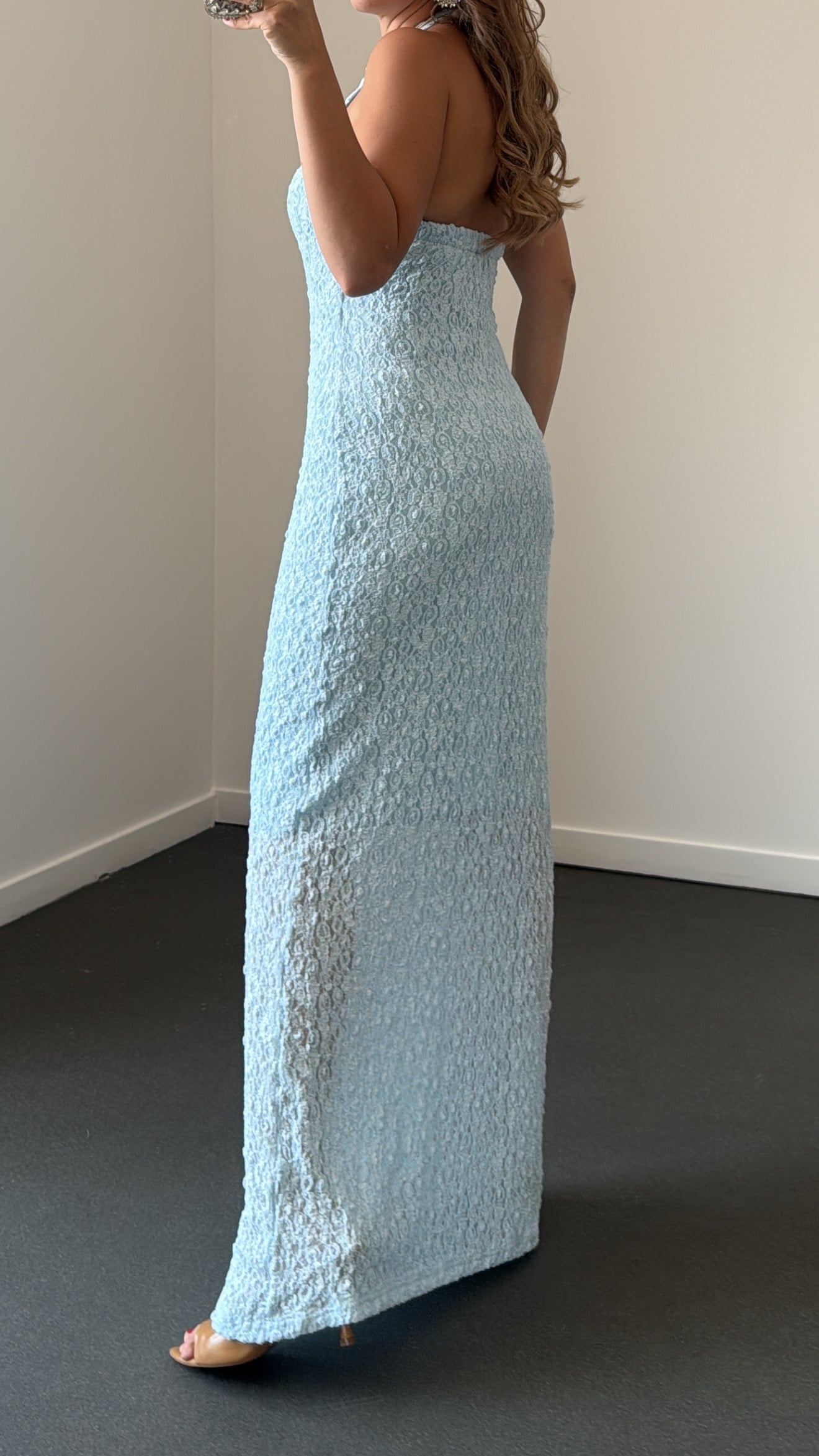 Arisu Bebe Mavi Halter Yaka Dantelli Maxi Elbise