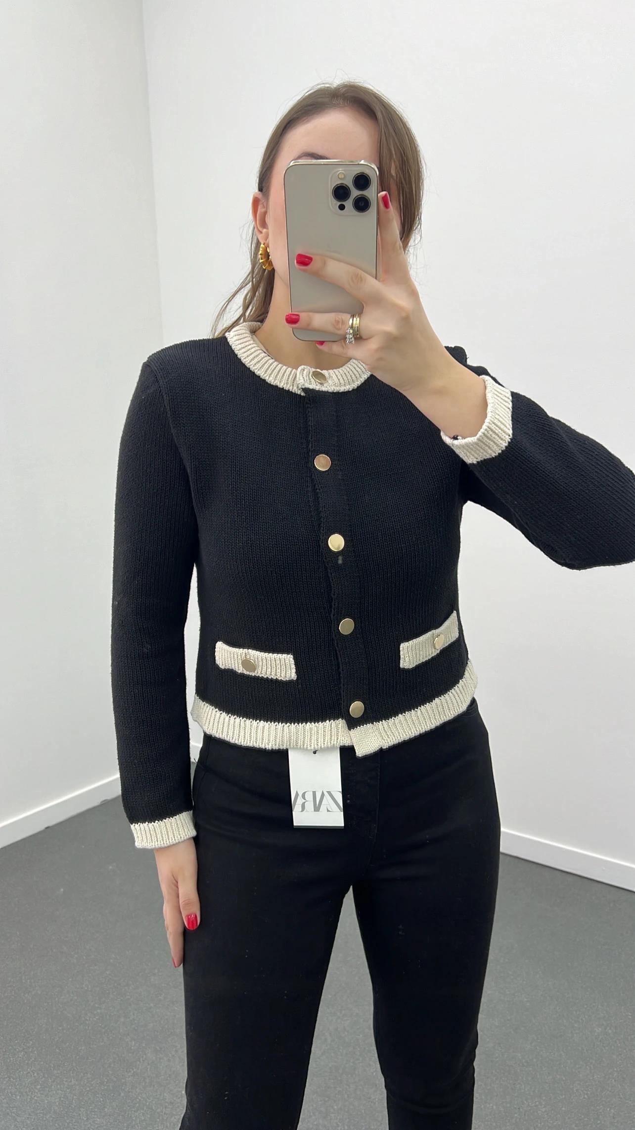 Asos Siyah Ekru Biyeli Gold Düğmeli Hırka