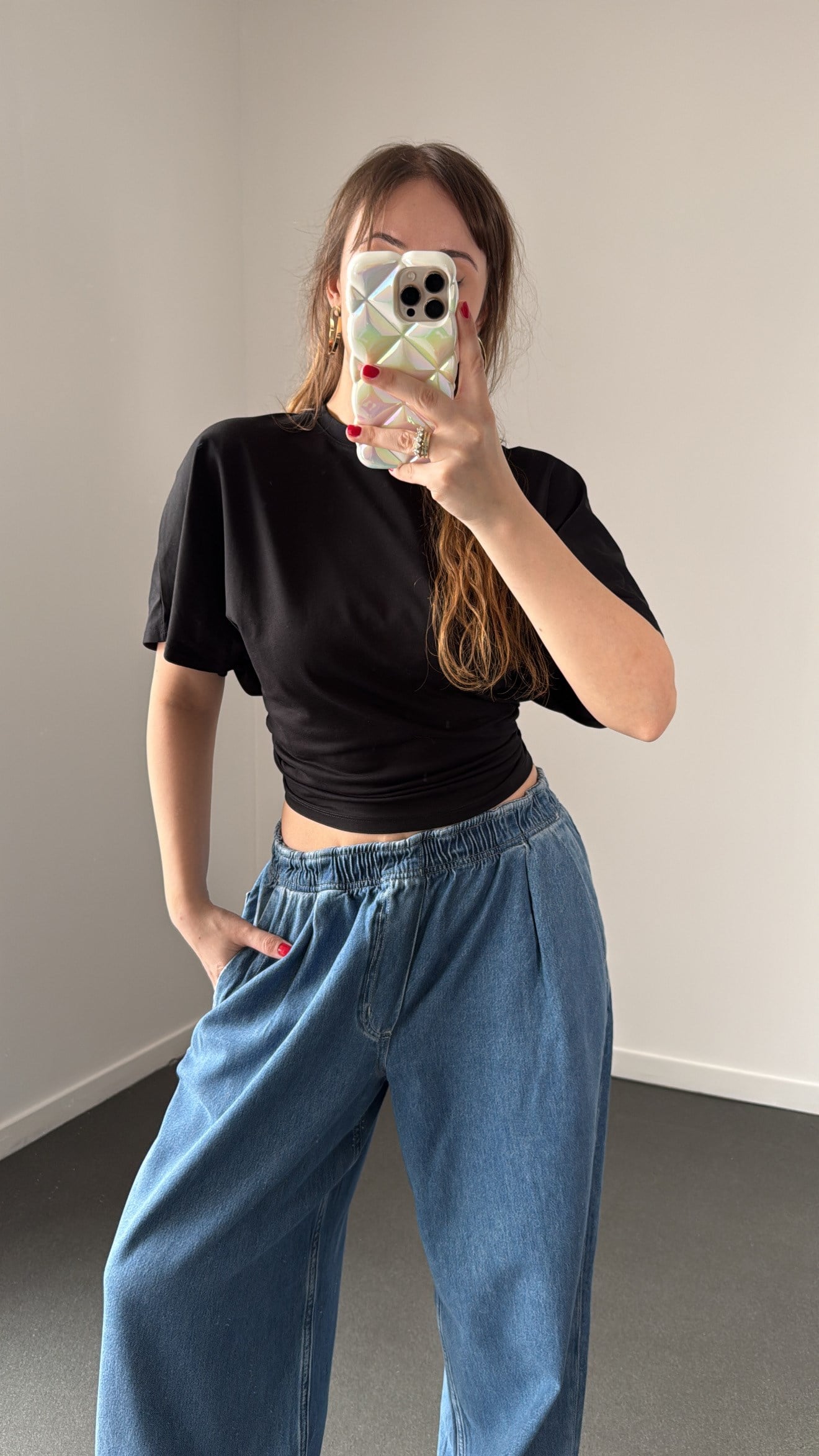 Audrey Siyah Modal Yanları Büzgülü Tshirt