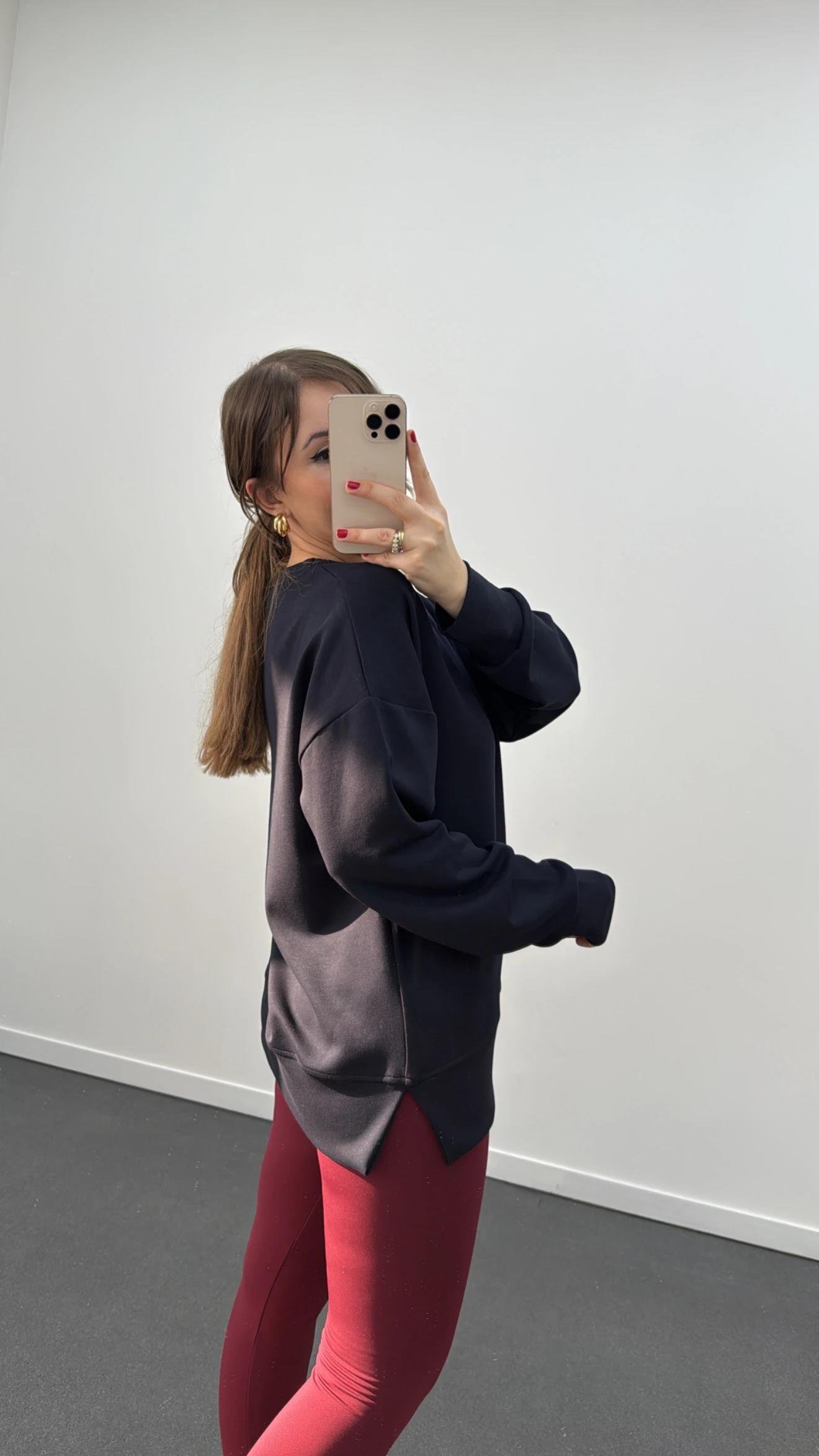 Aurnia Lacivert Renk Modal Yumuşak Kumaşlı Sweat