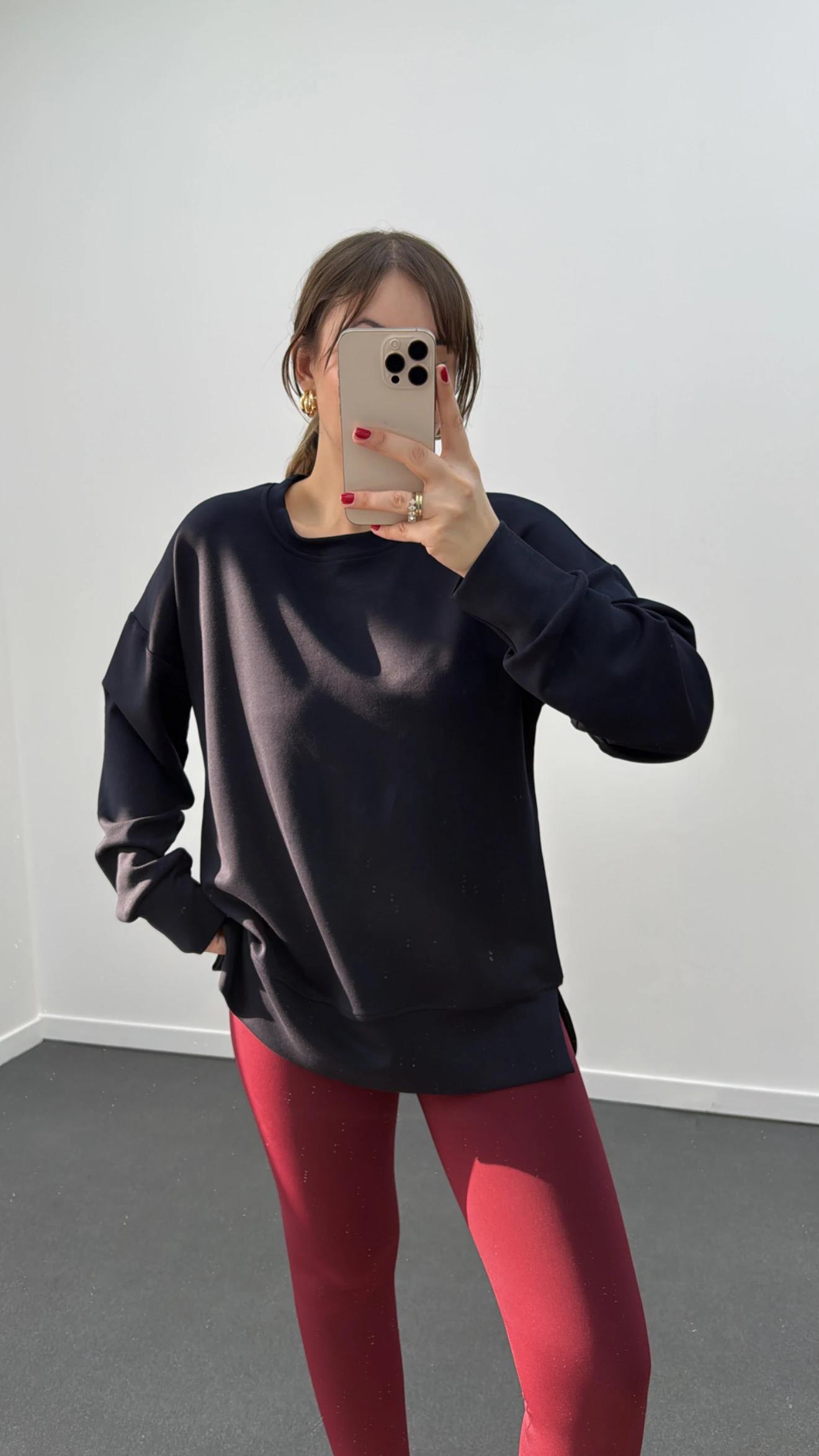 Aurnia Lacivert Renk Modal Yumuşak Kumaşlı Sweat