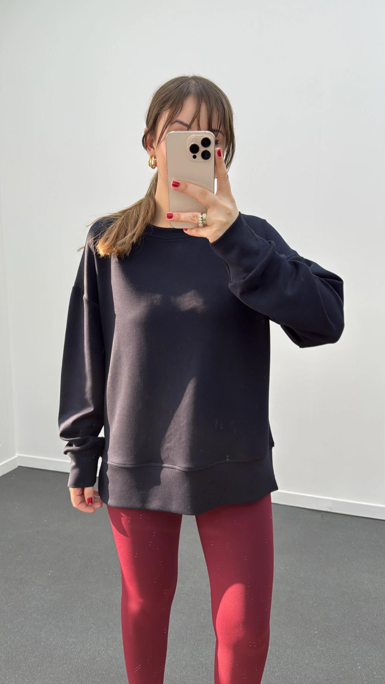 Aurnia Lacivert Renk Modal Yumuşak Kumaşlı Sweat