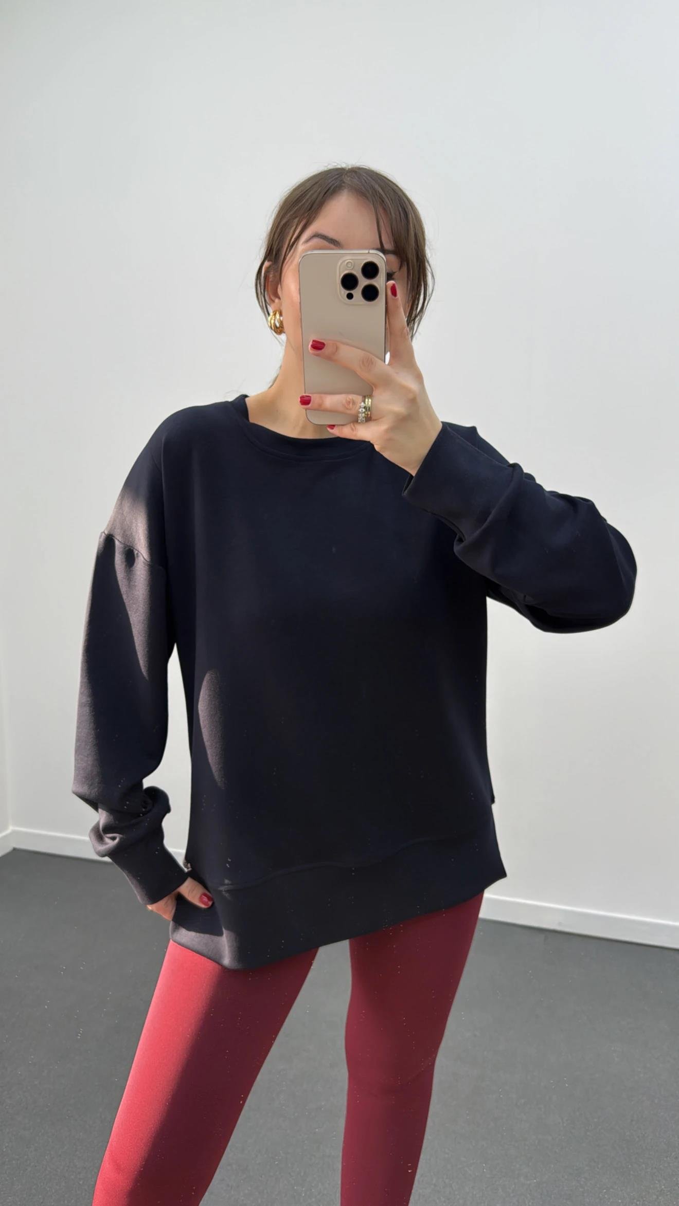 Aurnia Lacivert Renk Modal Yumuşak Kumaşlı Sweat