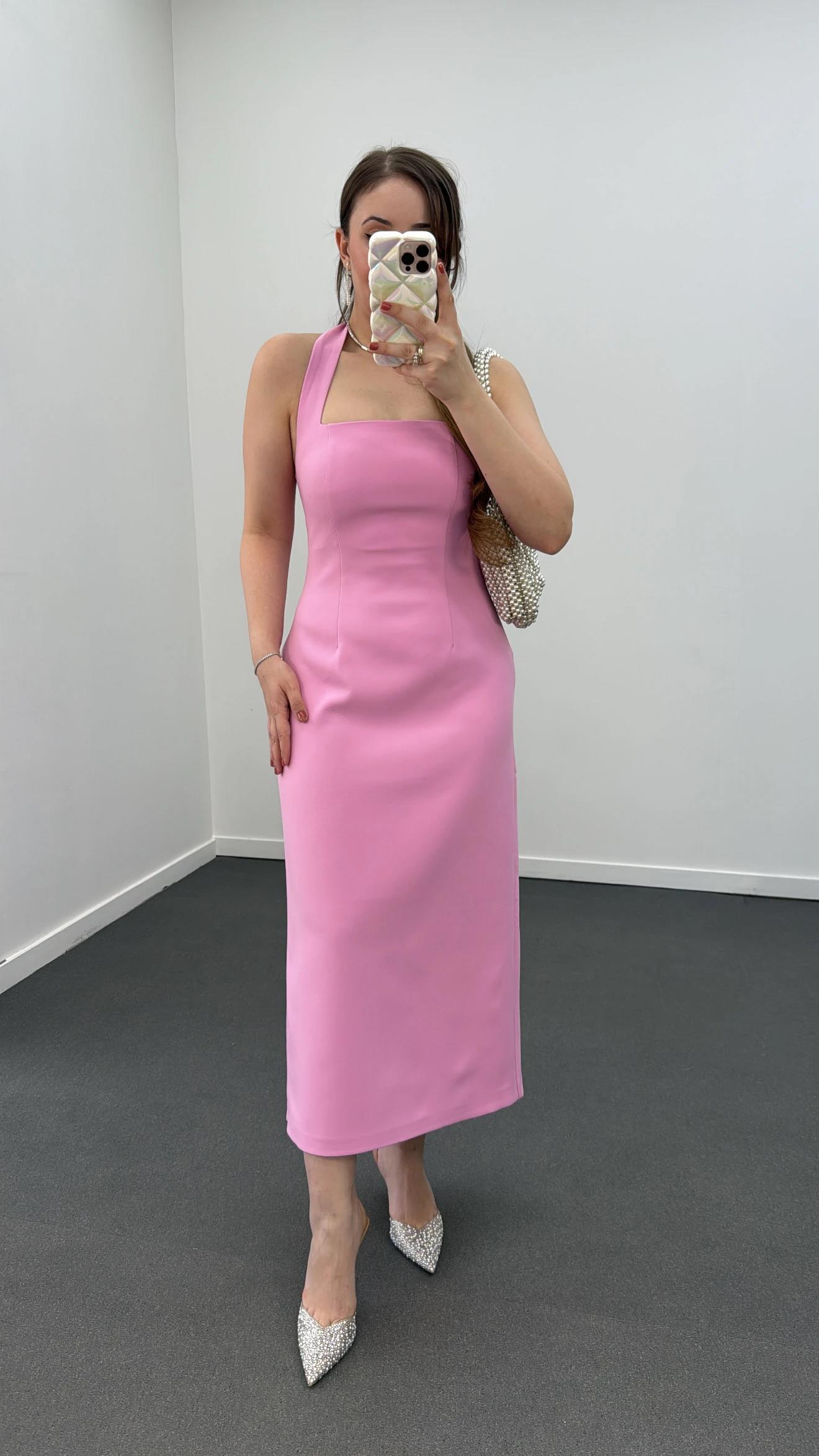 Aurora Pembe Kare Yaka Midi Kalem Elbise