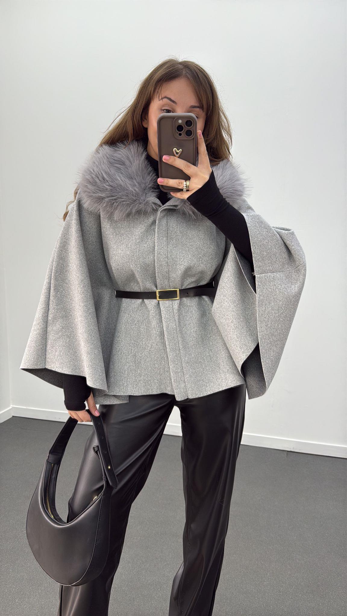 Barbara Gri Kürk Yaka Kemerli Kaşe Panço Kaban