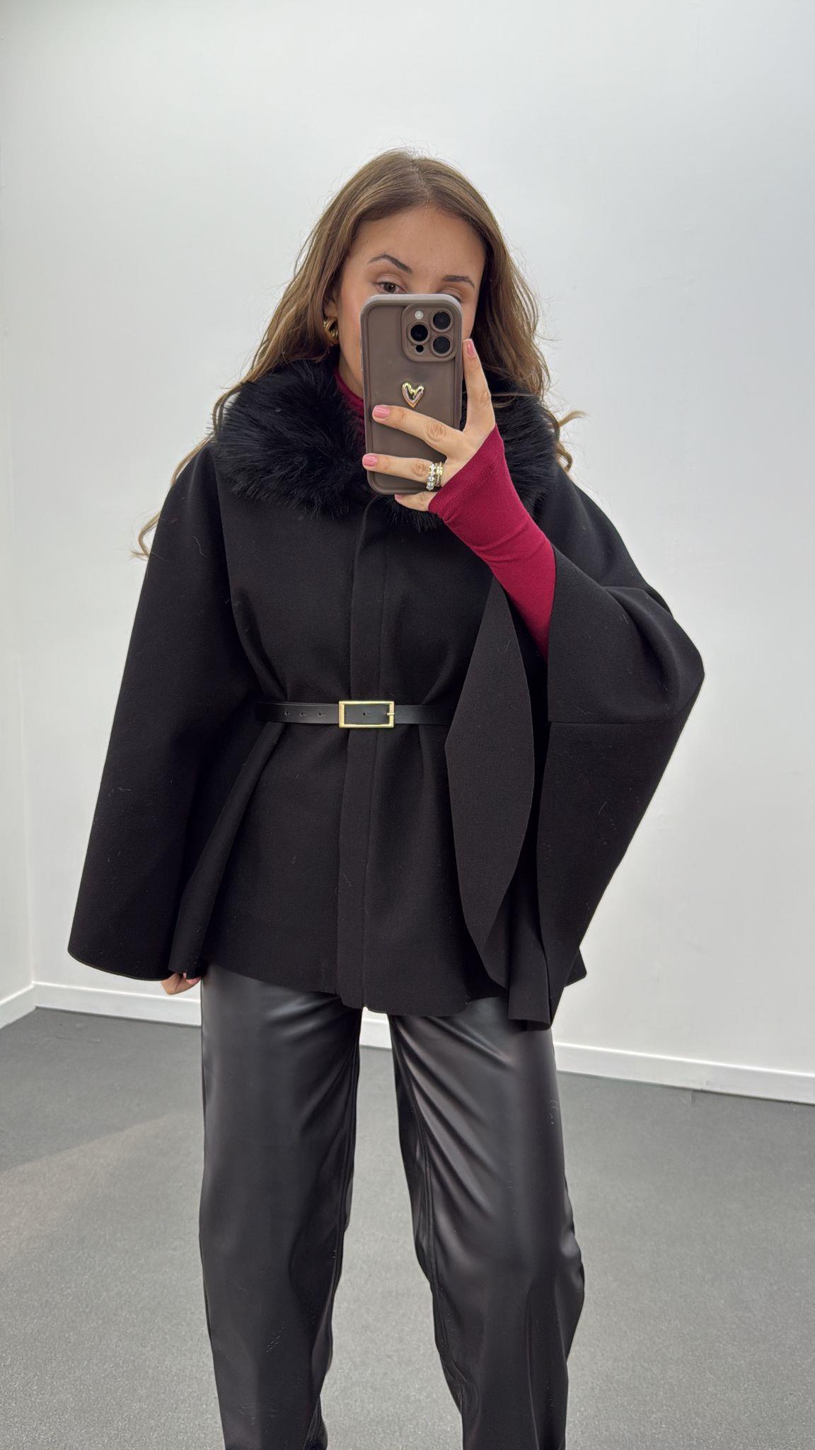 Barbara Siyah Kürk Yaka Kemerli Kaşe Panço Kaban