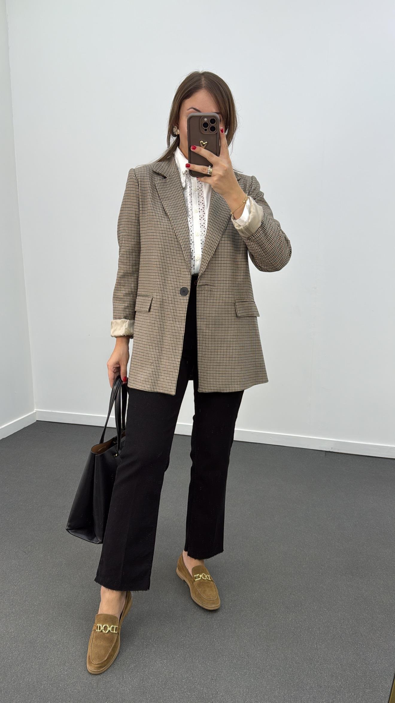 Berlin Siyah Kot Slim Kesik Paça Jeans