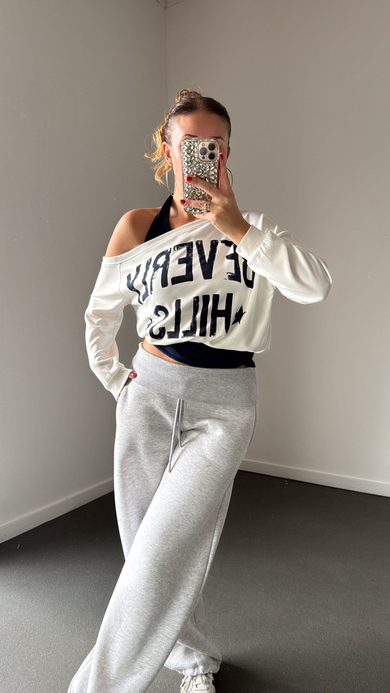 Beverly Hills Beyaz-Lacivert Atletli Sweatshirt