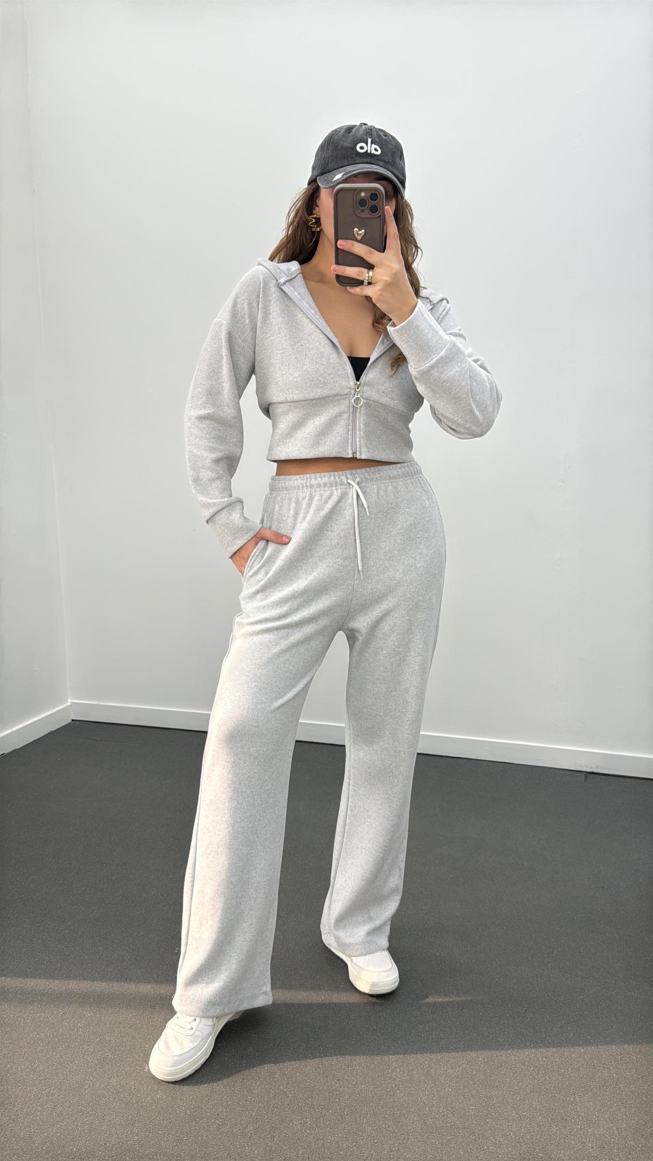 Bianca Gri Fitilli Triko Crop Hırka Eşofman Takım