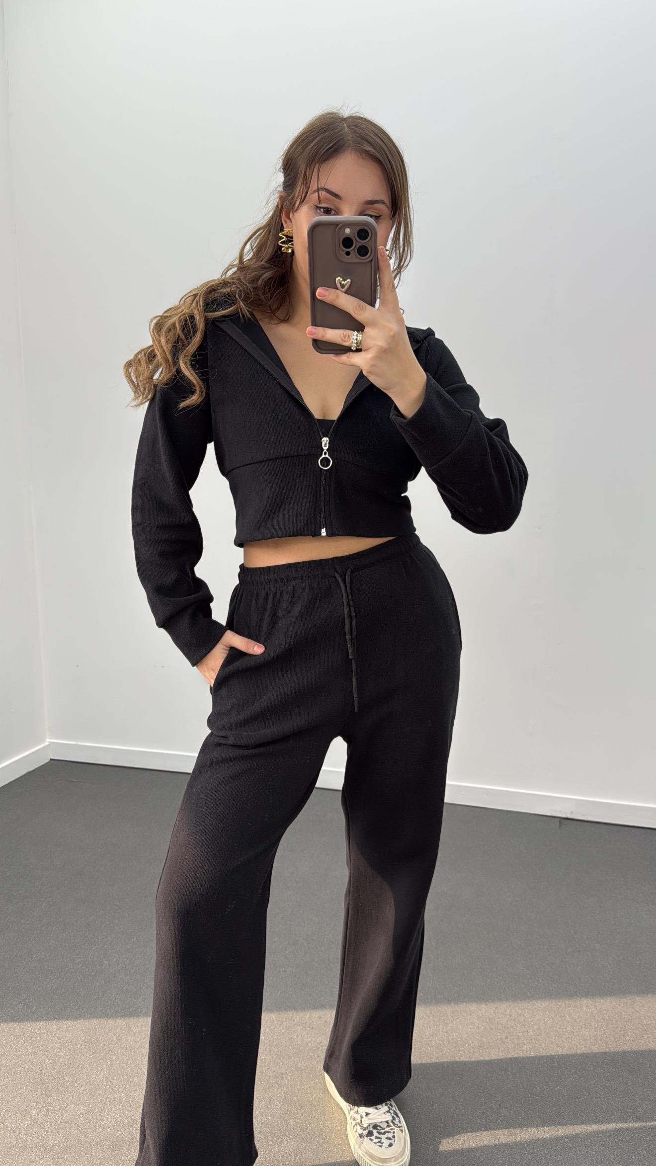 Bianca Siyah Fitilli Triko Crop Hırka Eşofman Takım