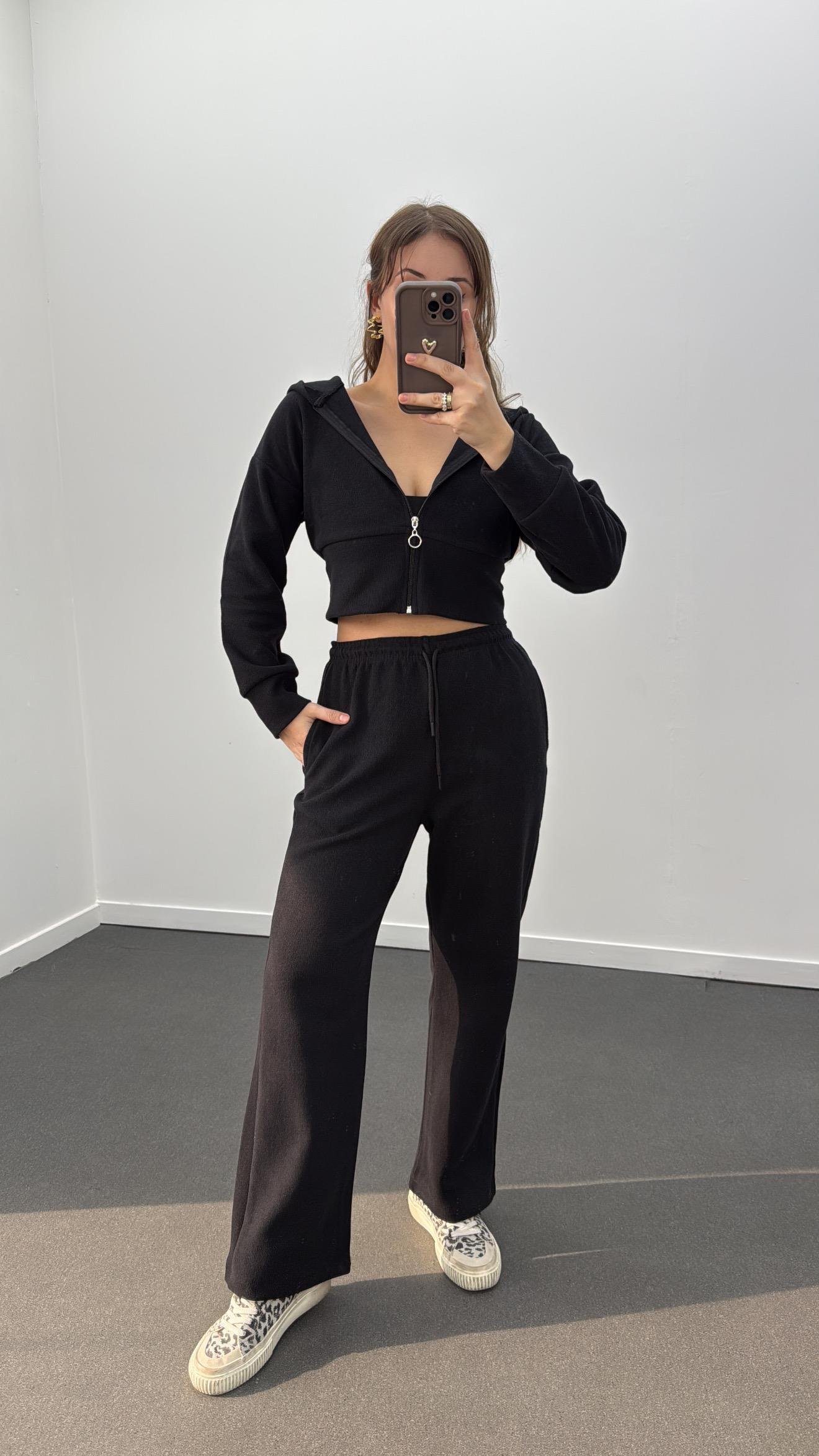 Bianca Siyah Fitilli Triko Crop Hırka Eşofman Takım