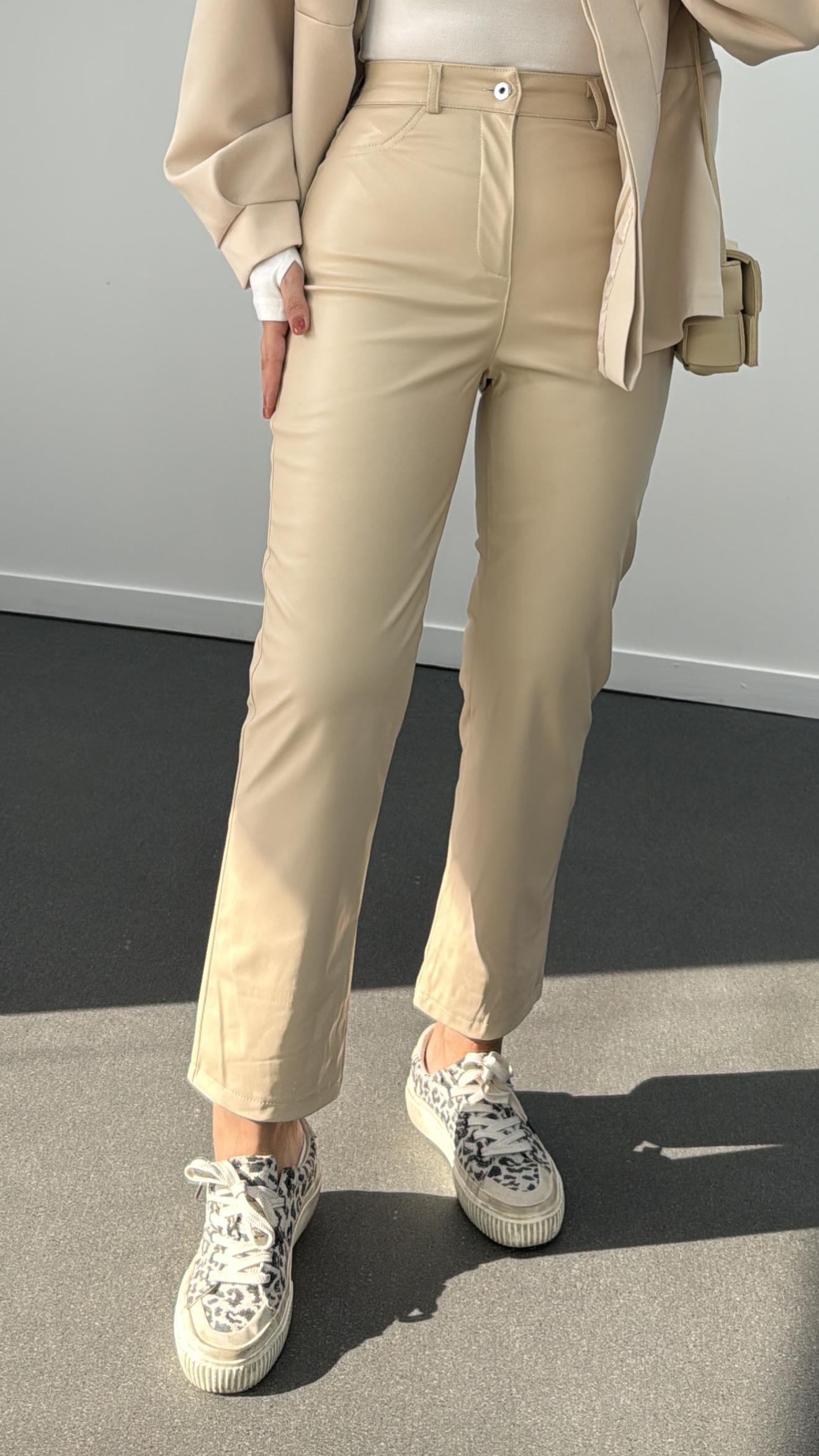 Bolivia Krem Yüksek Bel Slim Straight Deri Pantolon