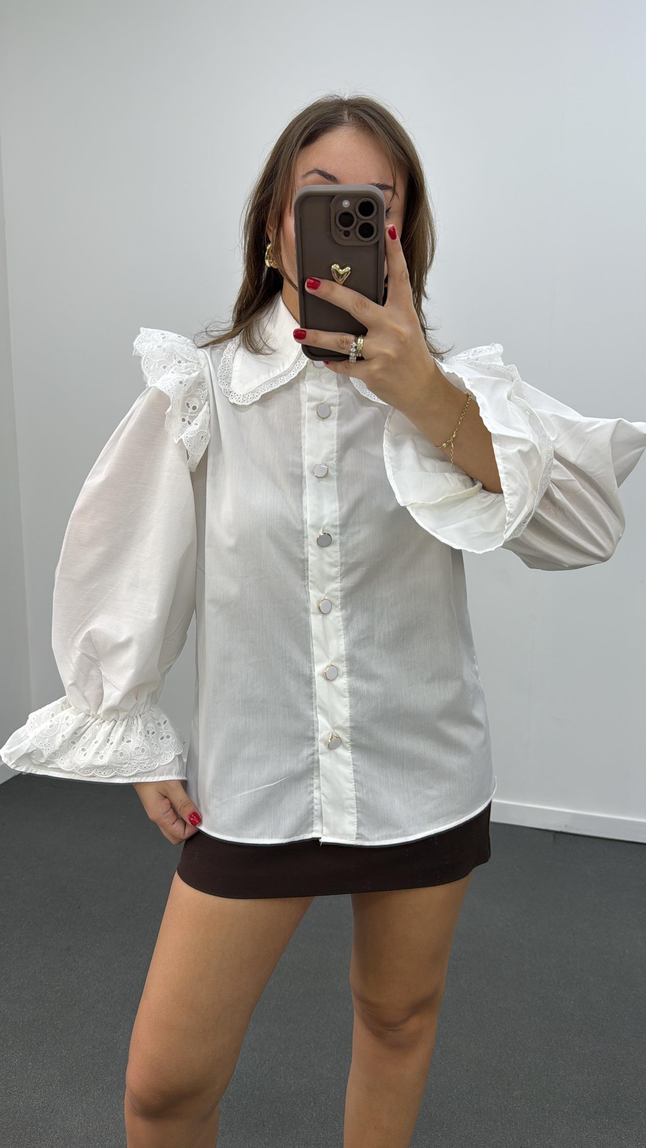 Bonjour Beyaz Yakalı Fisto İşlemeli Gömlek