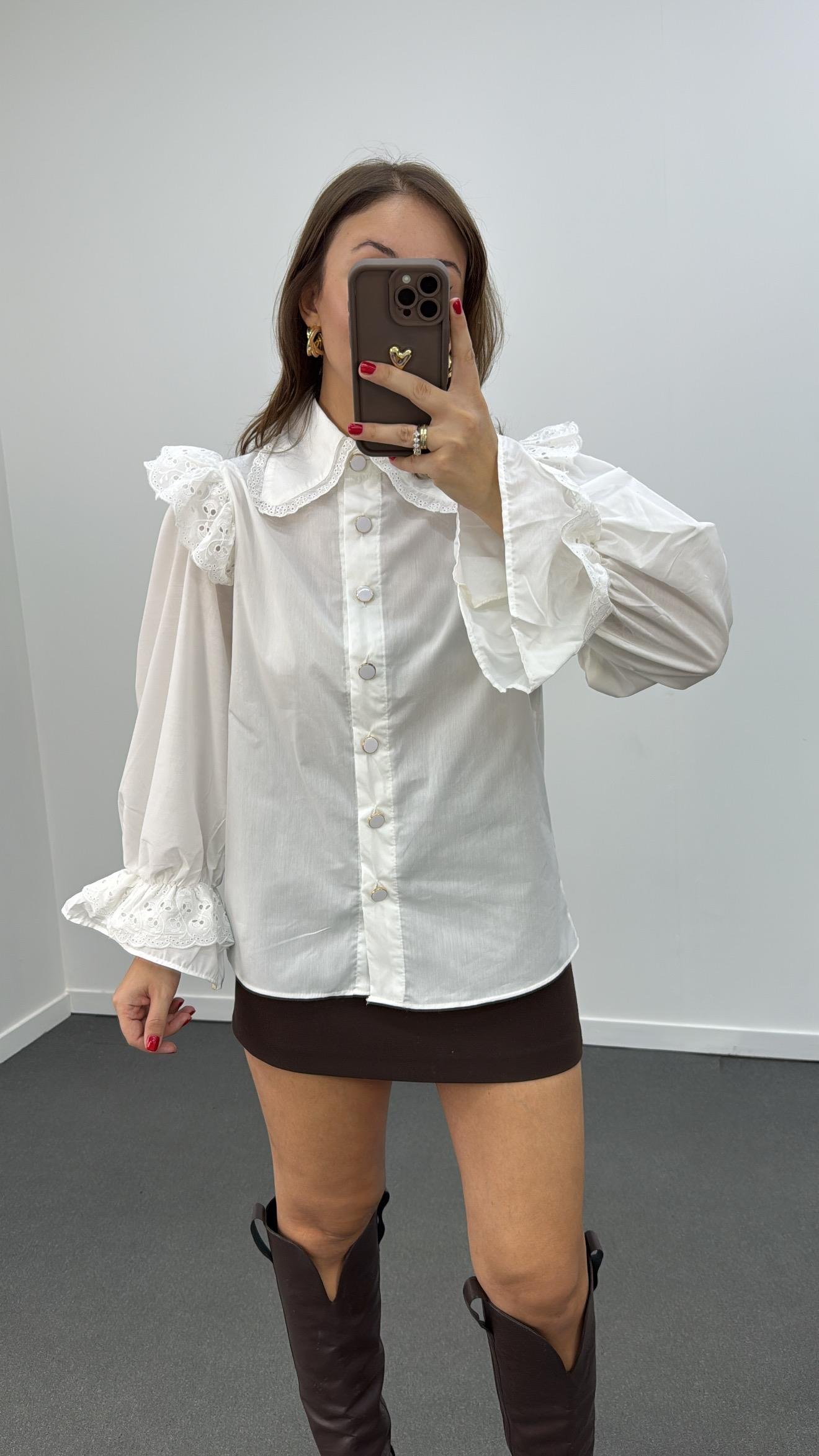 Bonjour Beyaz Yakalı Fisto İşlemeli Gömlek