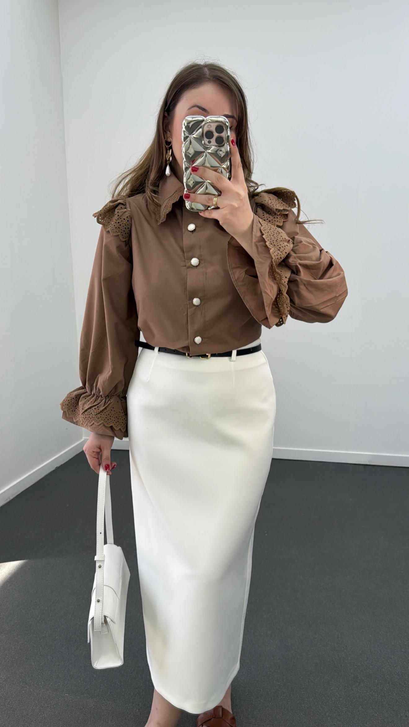 Bonjour Kahve Bebe Yakalı Fisto İşlemeli Gömlek